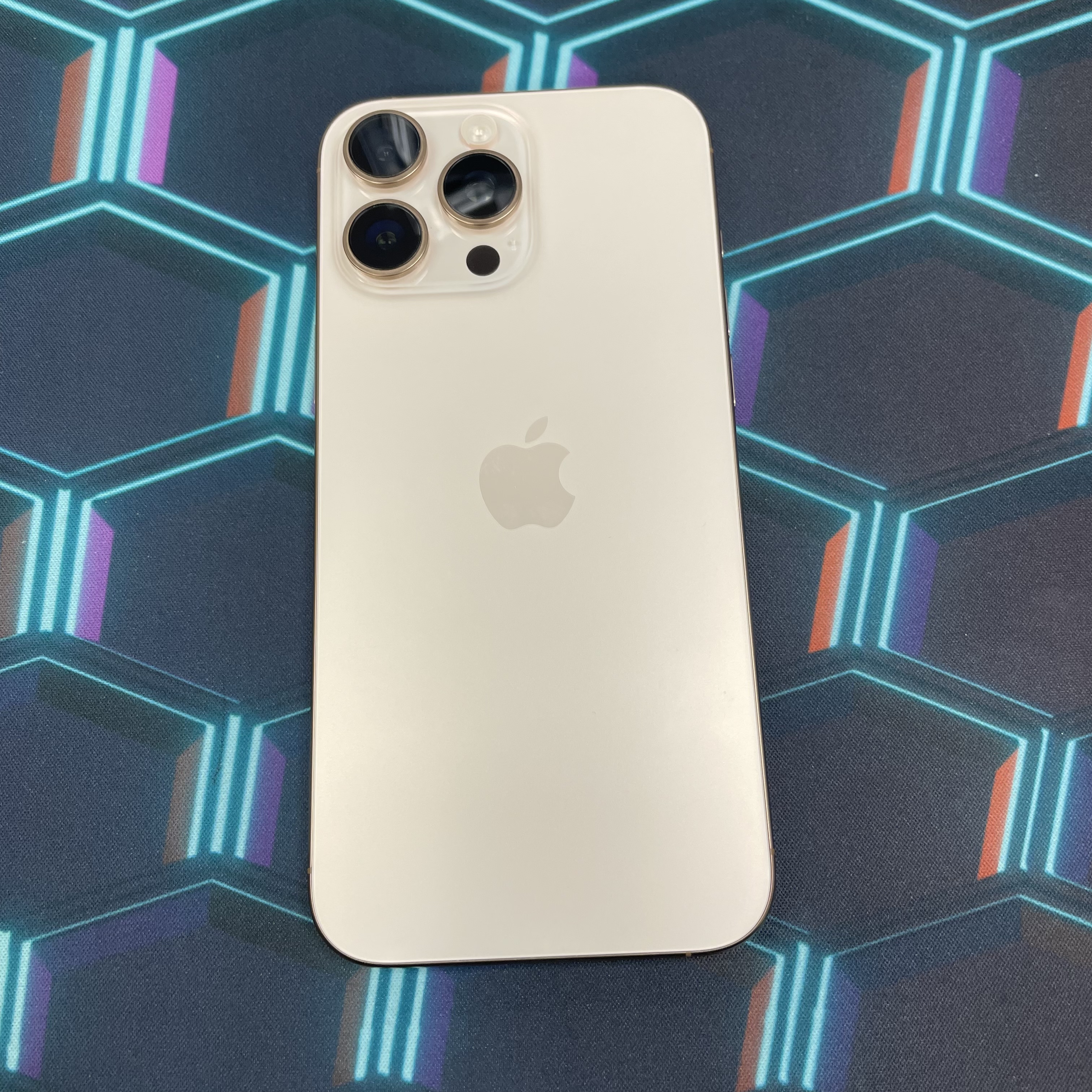 *5878 16 Promax 完美機 256GB 電89 沙色 gold