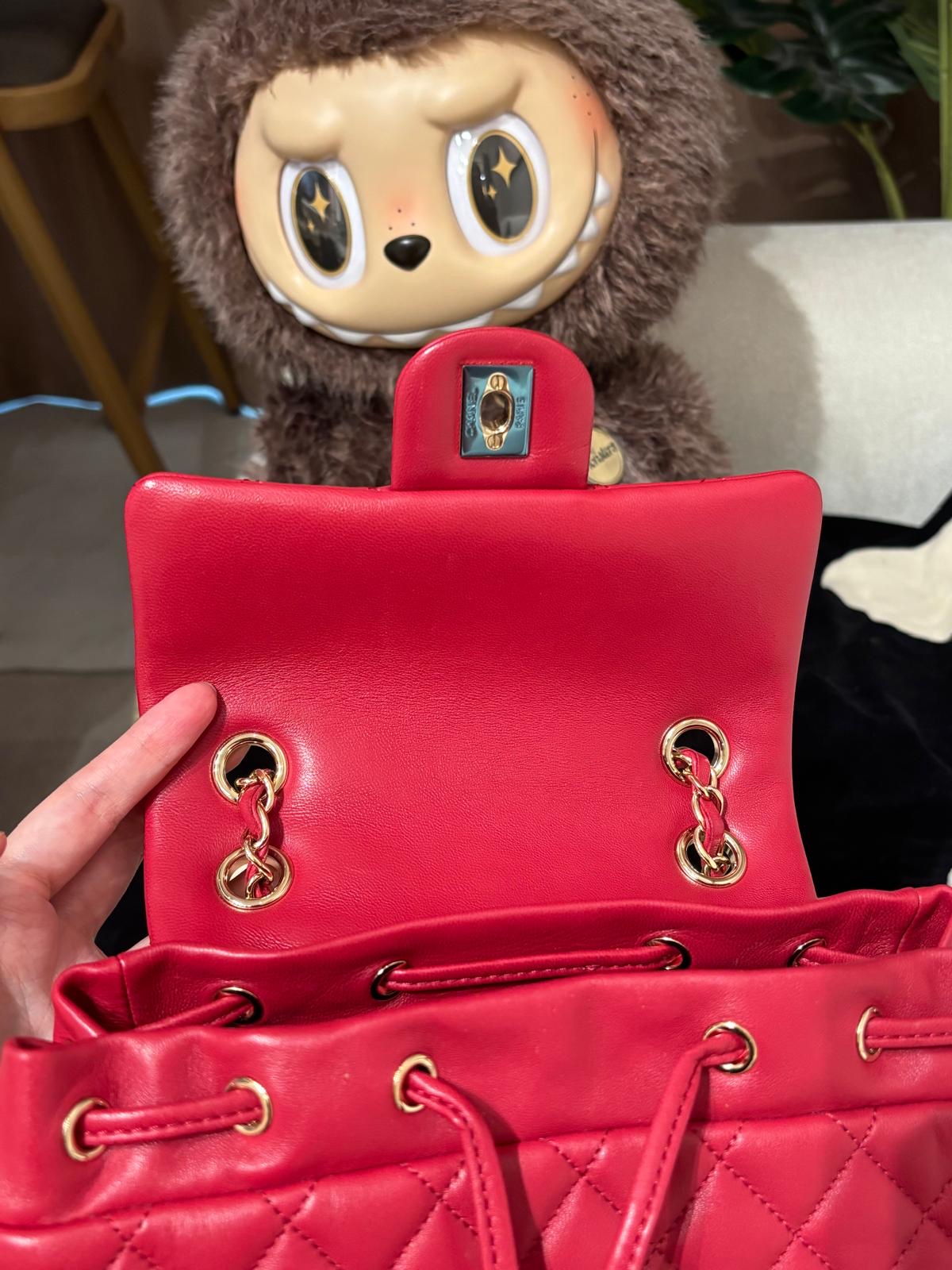 Chanel Classic Backpack 100%Authentic, 98%New ✅23Card✅Dust bag✅Box