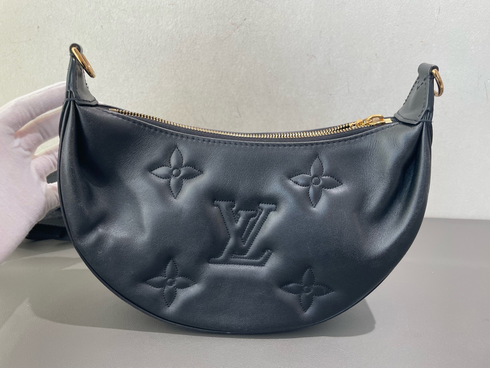 【預訂貨品】LV 黑色月亮包