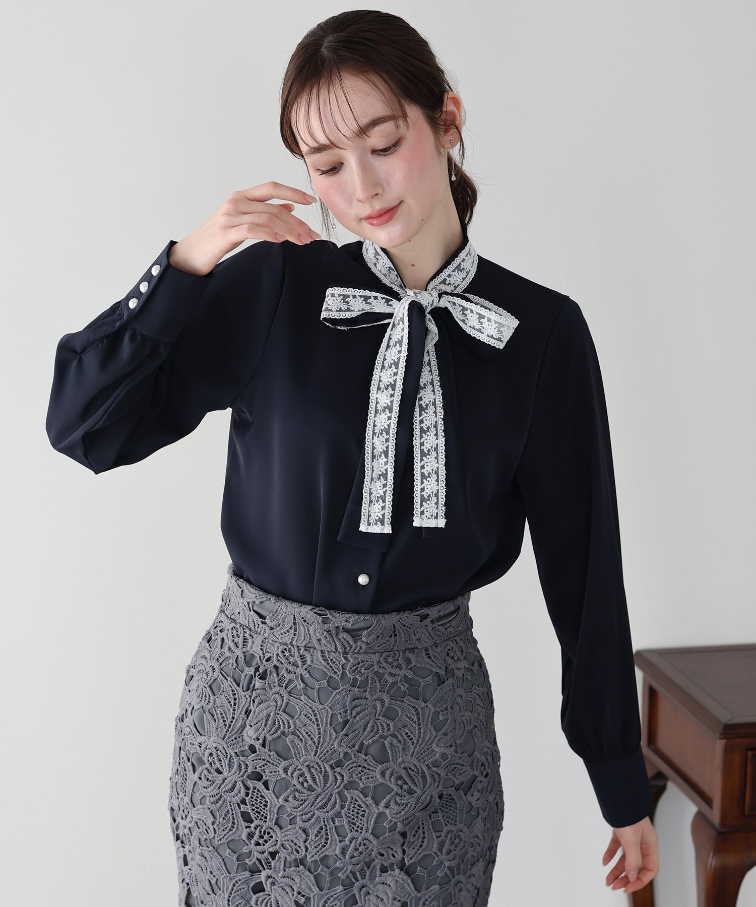 <JP> Lace Ribbon x Pearl Shirt Blouse * 3色入 <預購>