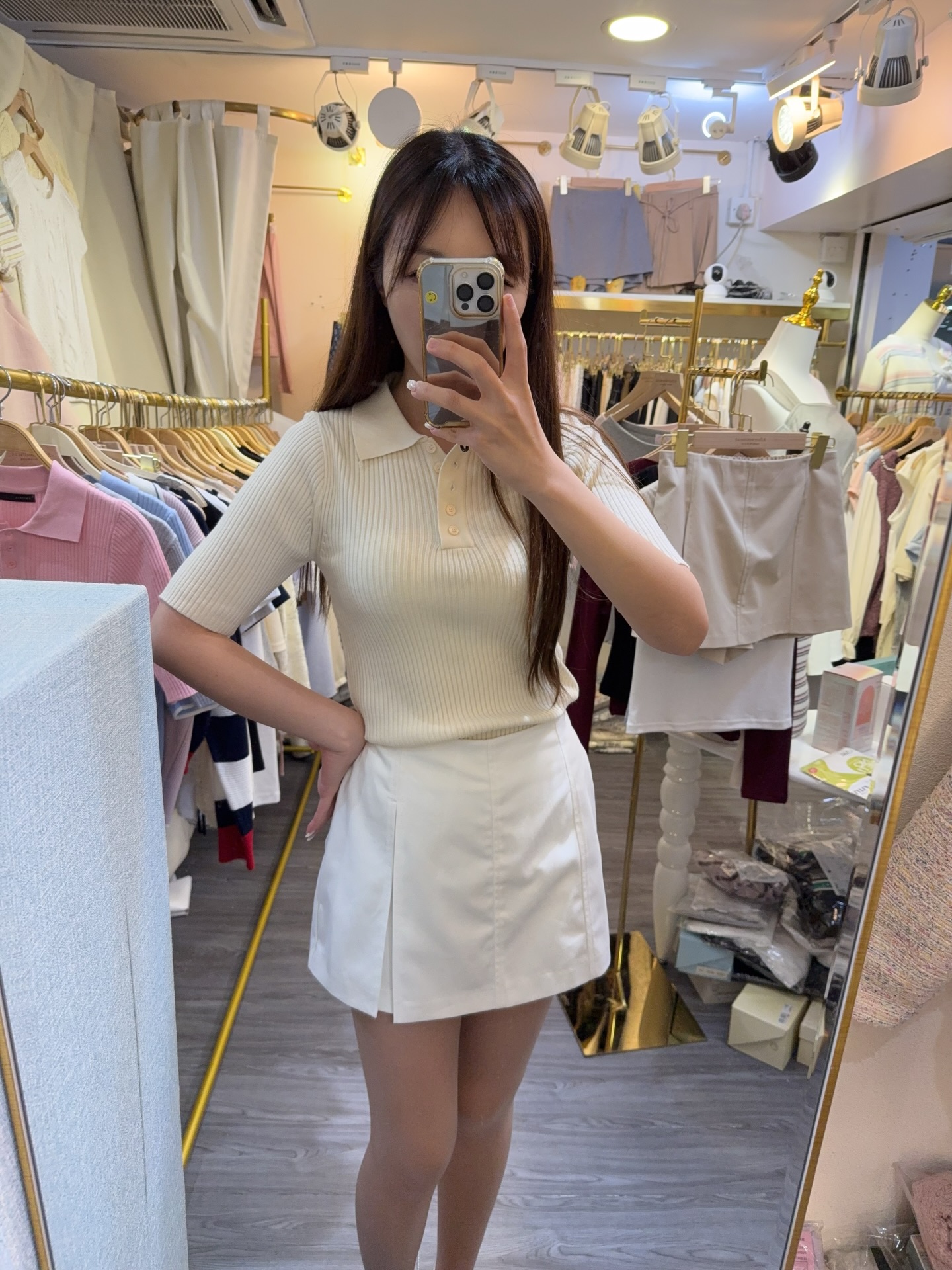 彈性直紋上衣🩷有領🌸肉肉囡或瘦小女生都非常之適合