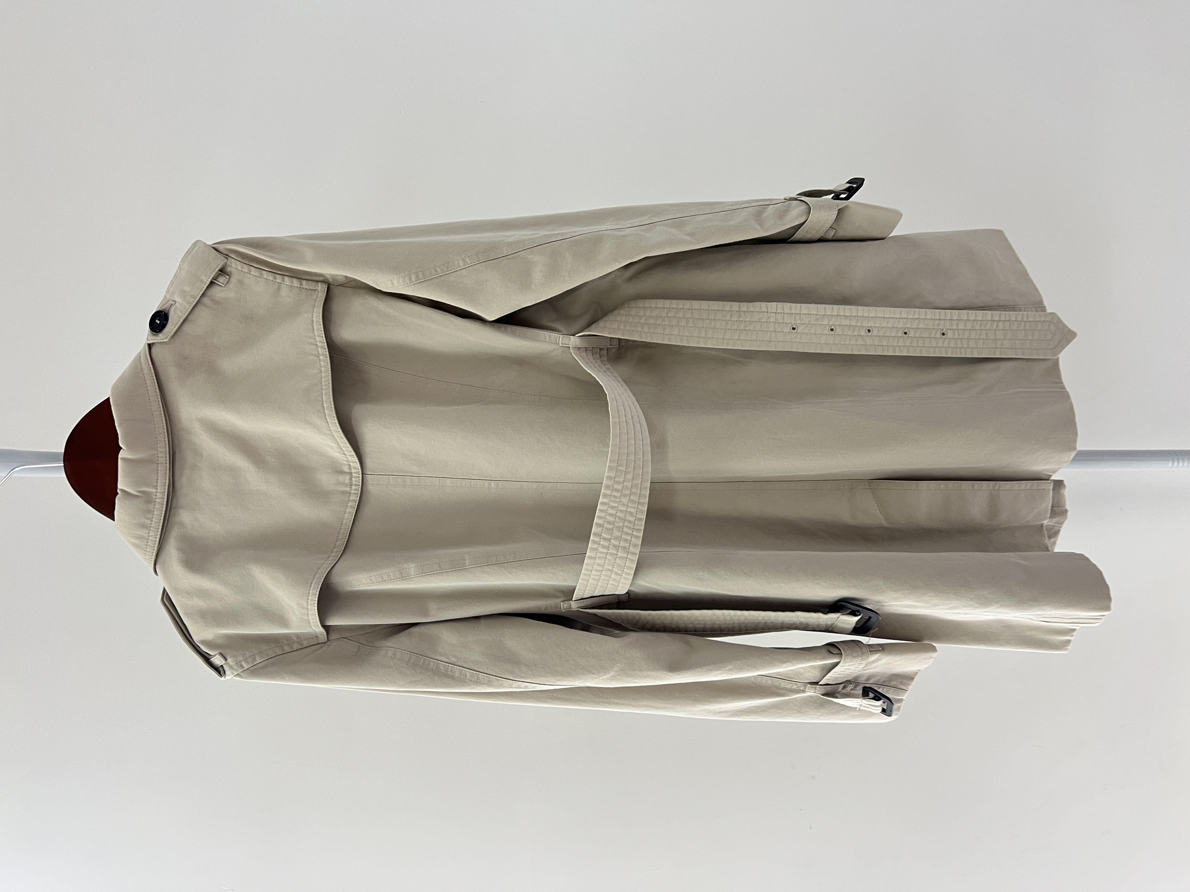 Pre-owned Burberry Coat / Product Code: 26052109