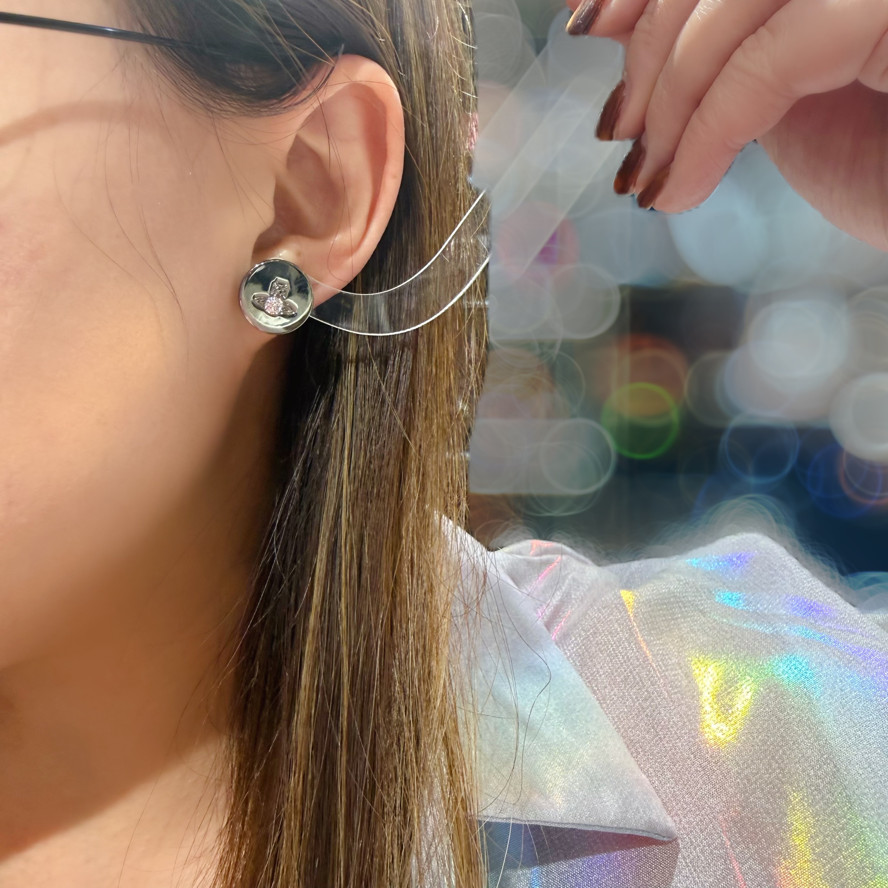 VW Lewis stud earrings S