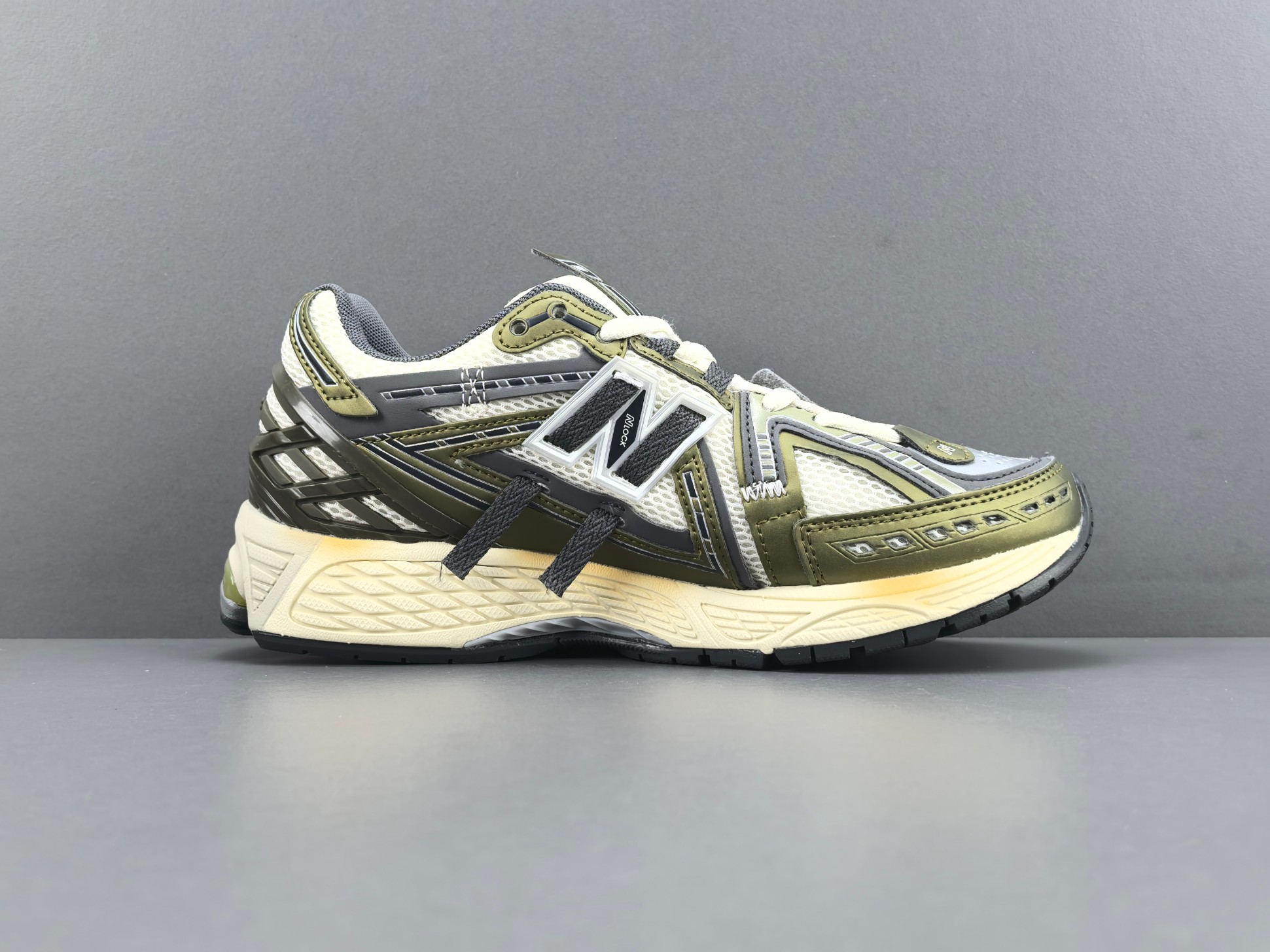 New Balance 1906A U1906ANC