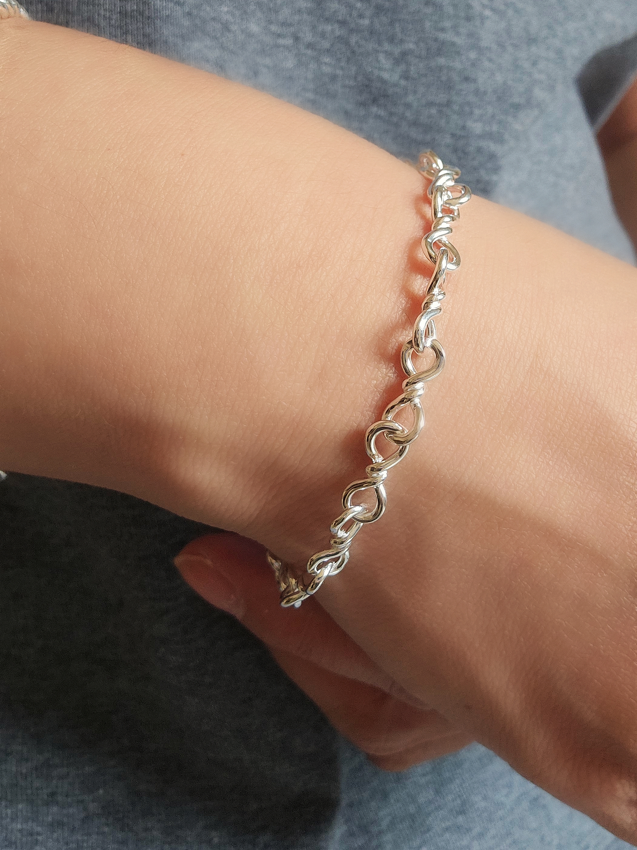 S925 - EB0132 Twisted Link Bracelet