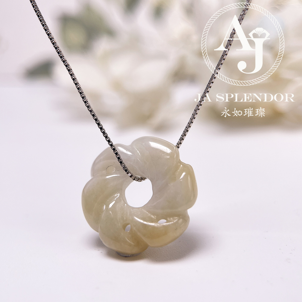 JN-2737 天然翡翠A玉-糖環花開富貴立體雕花吊墜（送銀鏈）