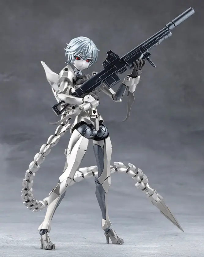 Wreckage Hunter (MegaloMaria Unlimited Universe)