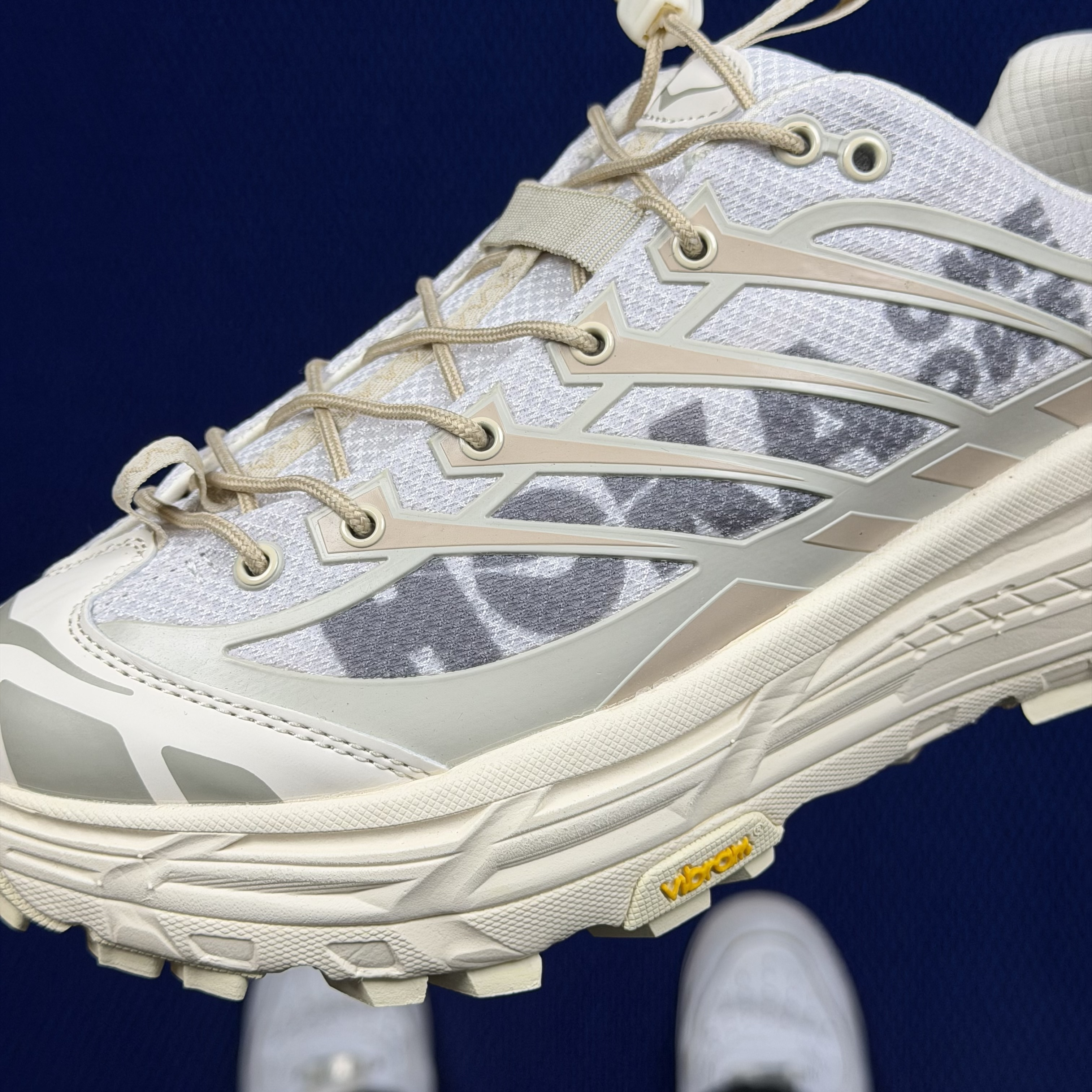 Hoka One One Mafate Three 2 