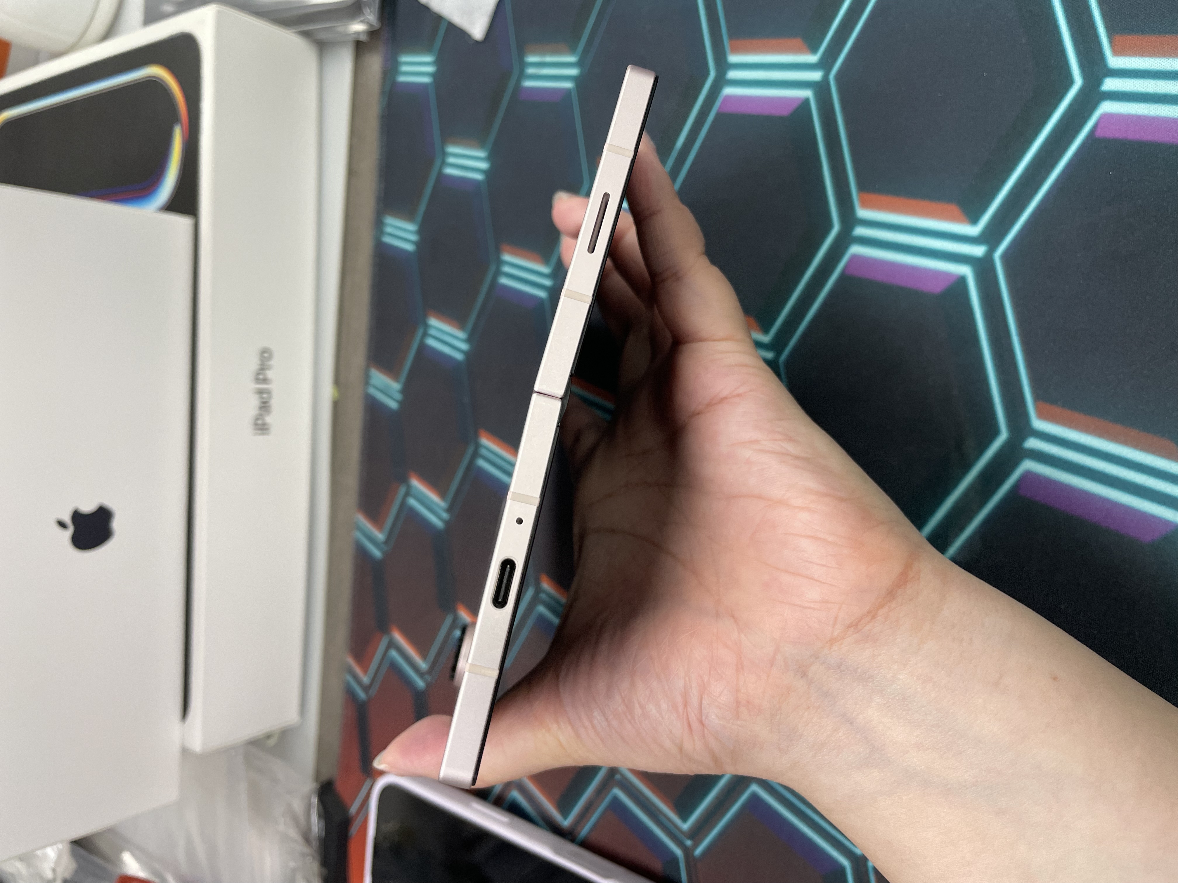 *7712 Galaxy Z Fold 6 勁靚機 12+512GB 粉色 pink