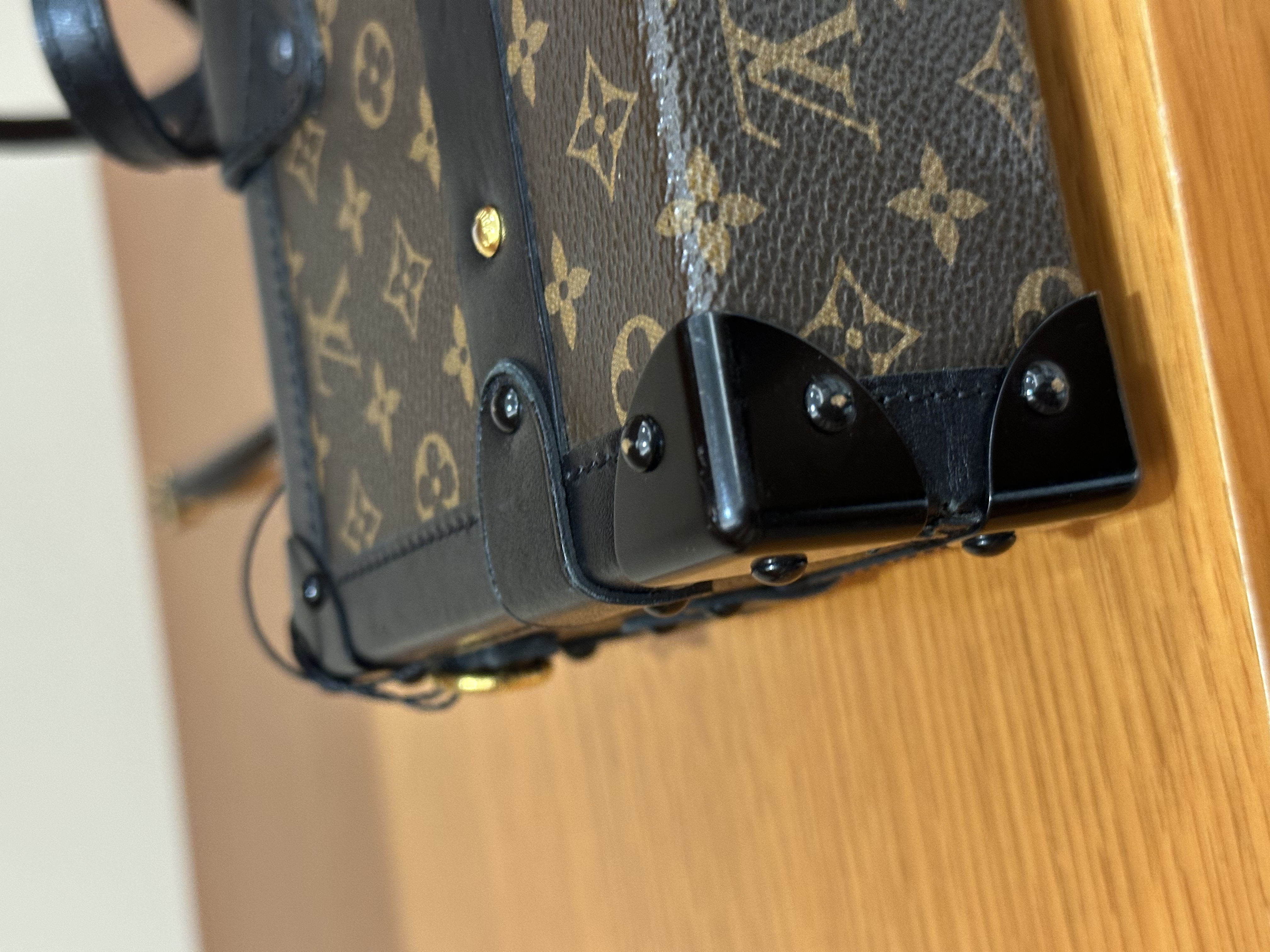 直播貨品 |  [1個-$100 2個-$300］HH34