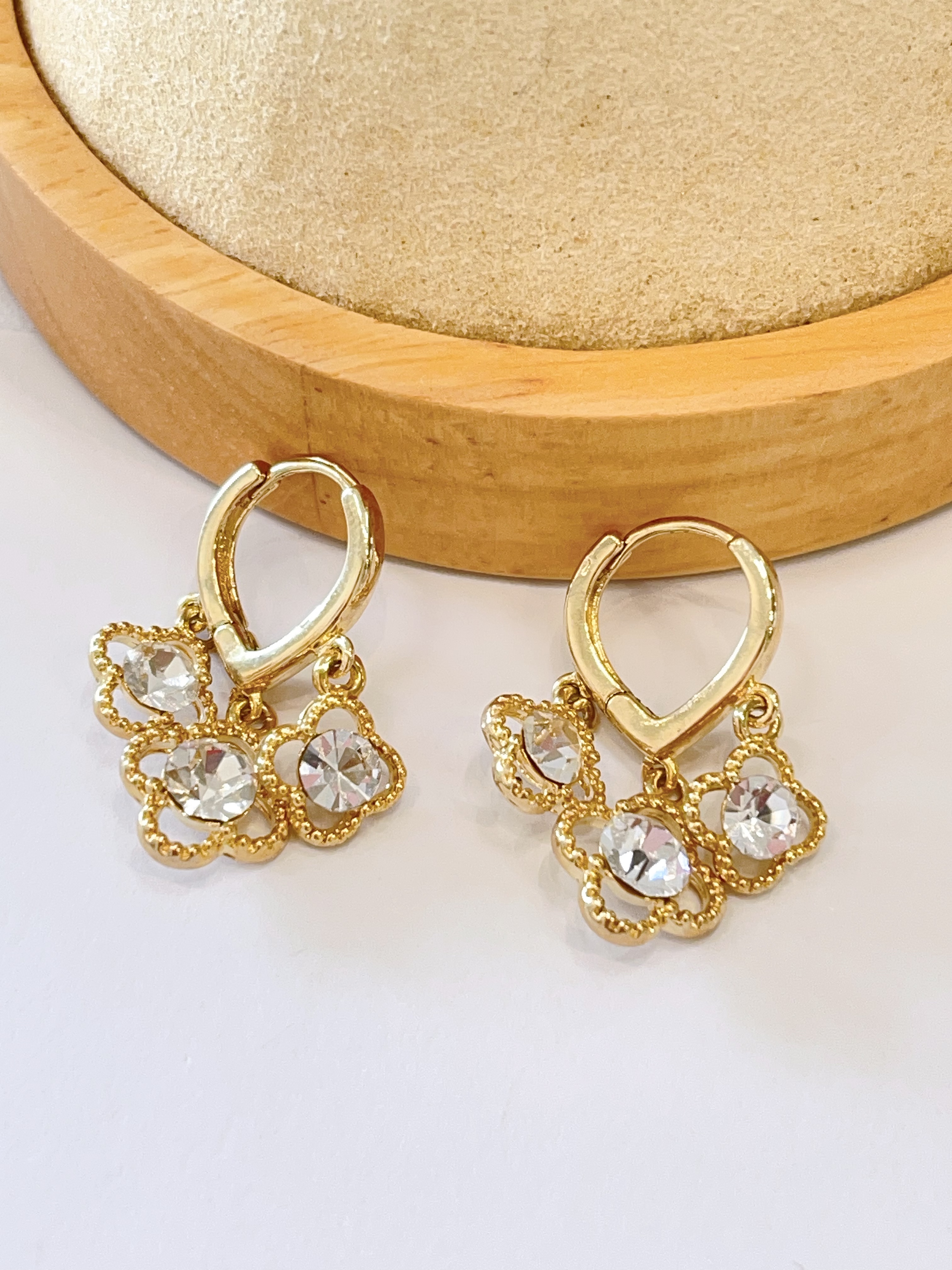 不轻易撞款四叶草耳扣耳环