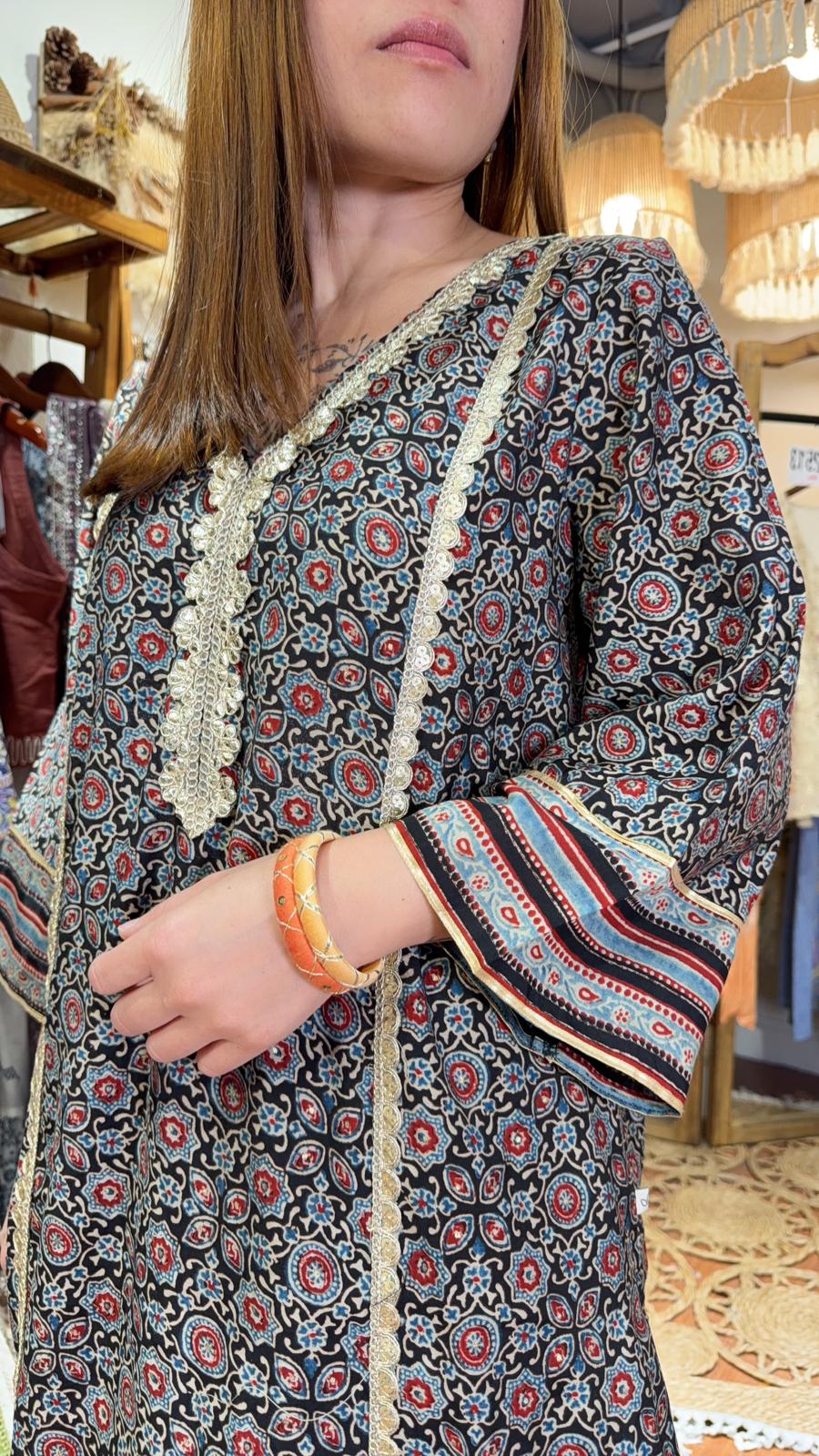 2526 Blue Black Traditional Mandala Pattern Kurta