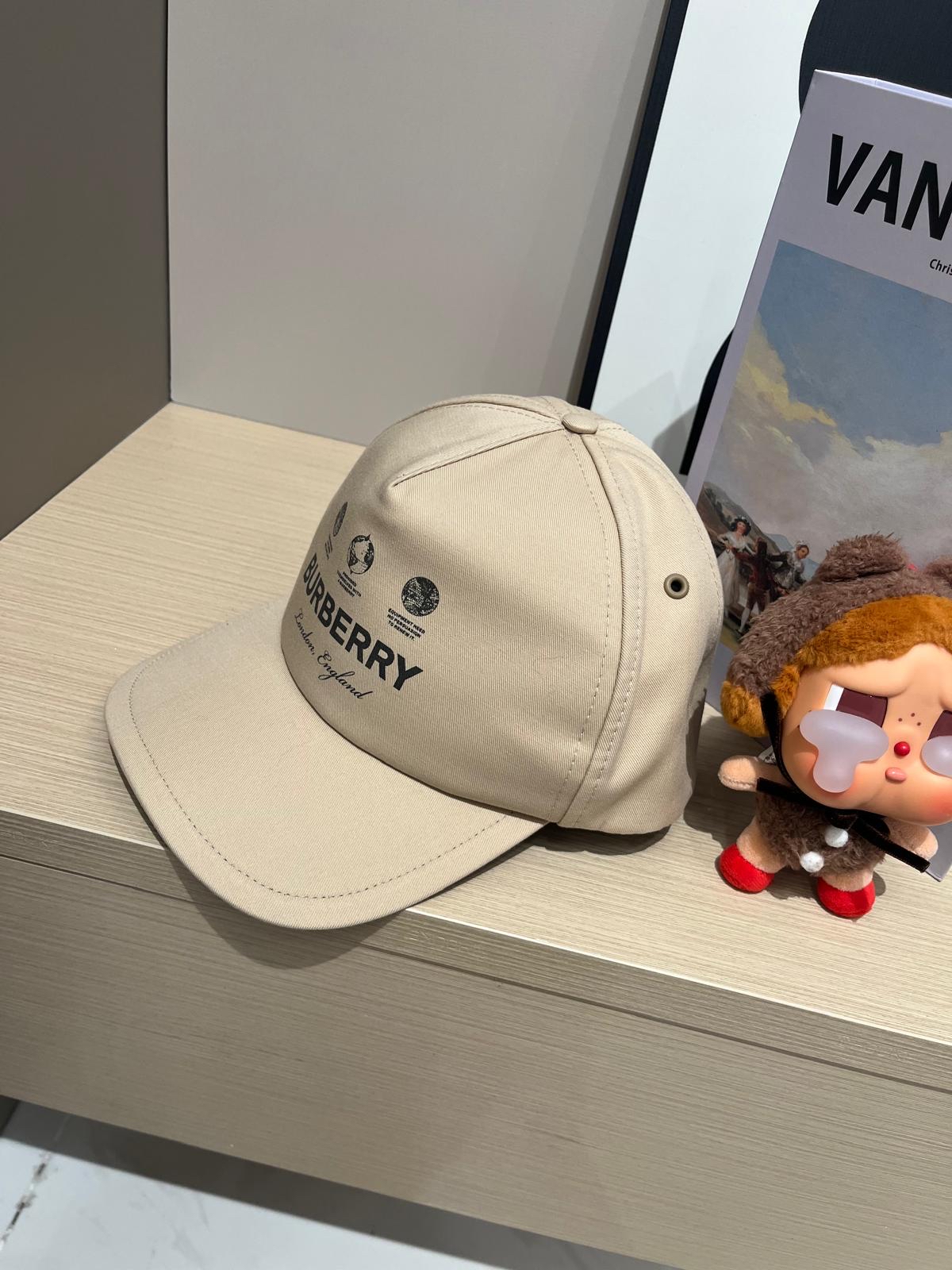 Burberry Logo Print Basketball Cap 100%Authentic, 99%New 