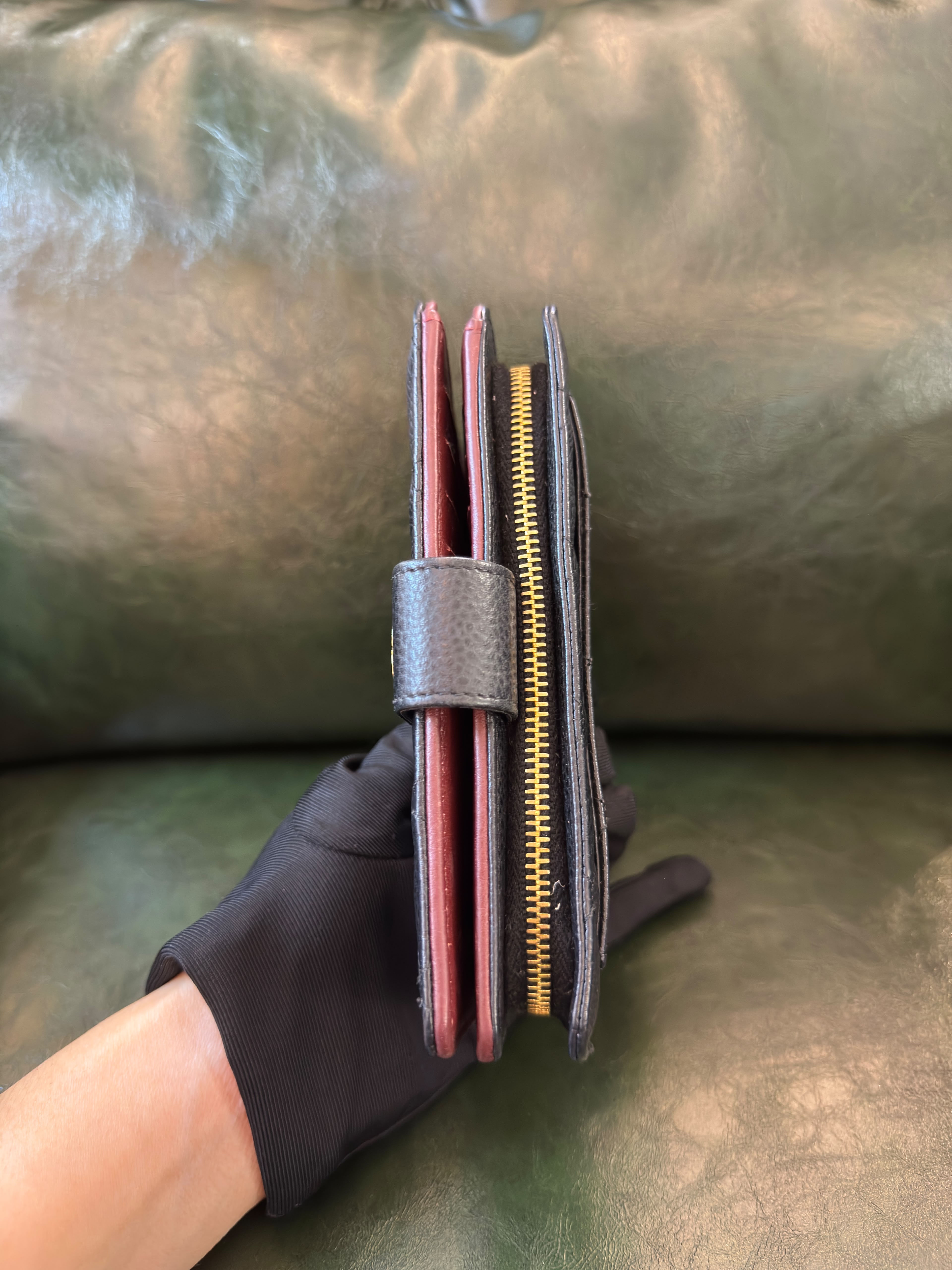 直播貨品 |  [1個-$100 2個-$300］ A23