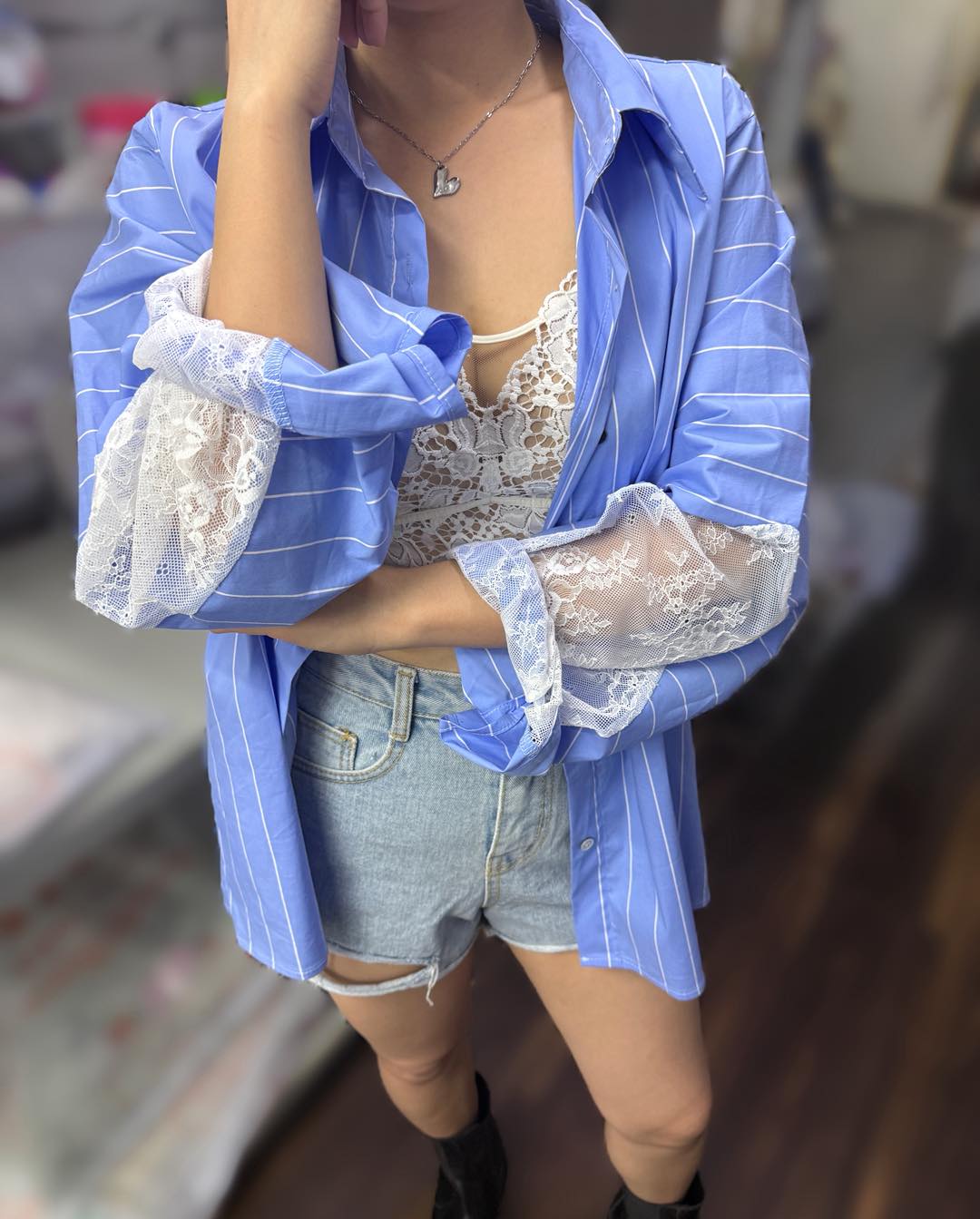 lace袖藍間恤衫