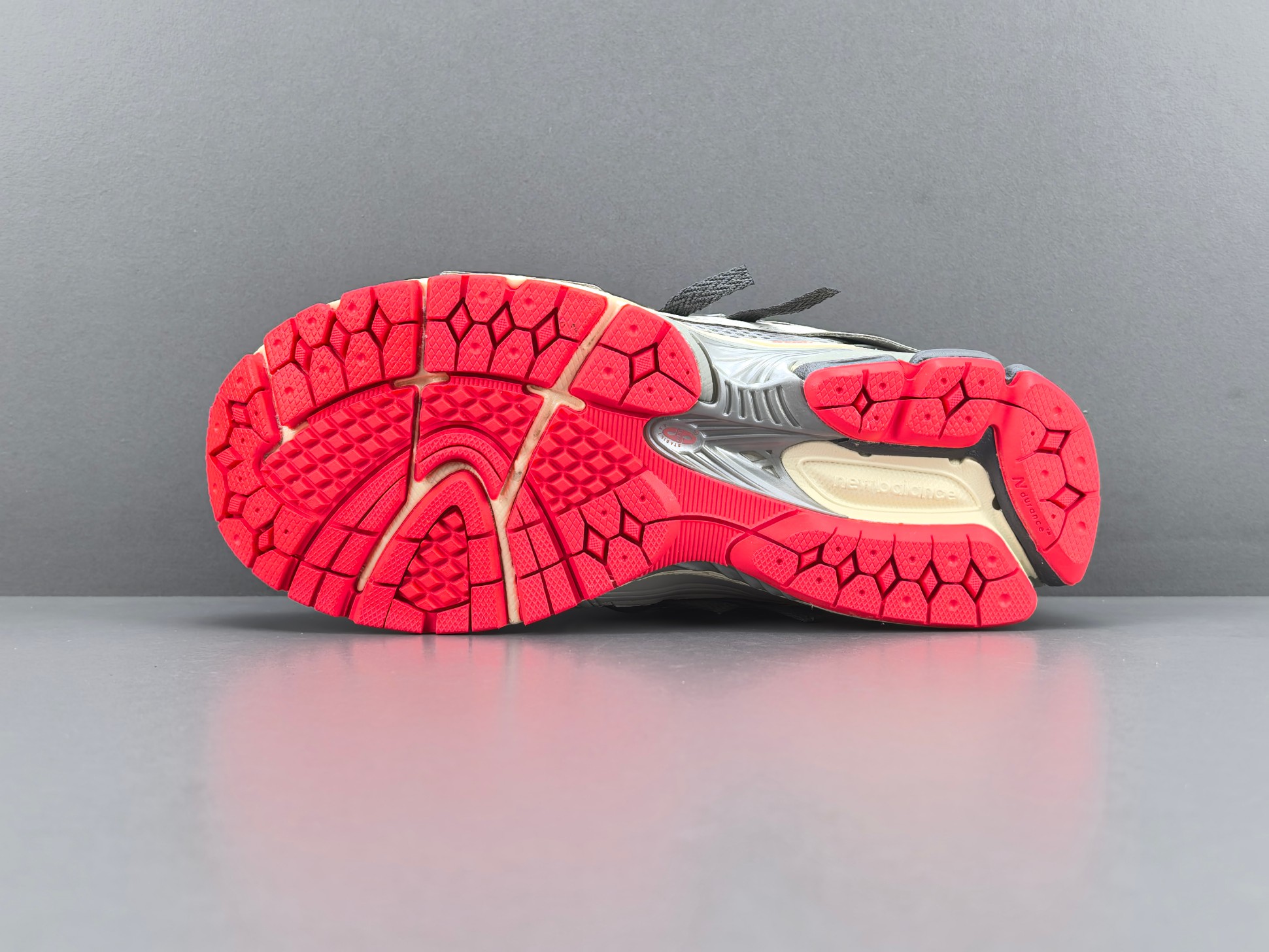 New Balance 1906A U1906AC