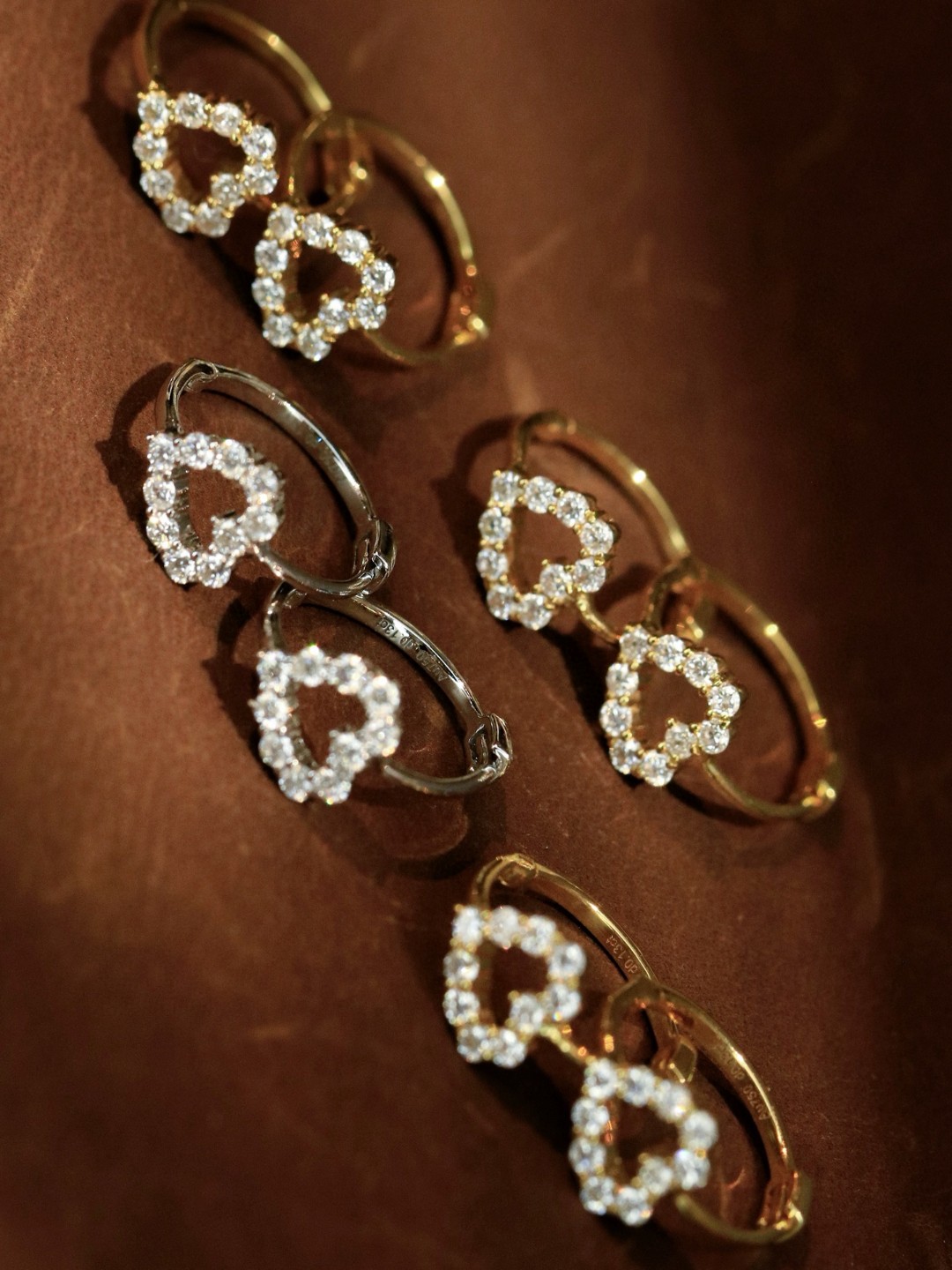 18K Diamond Hoop Earrings 