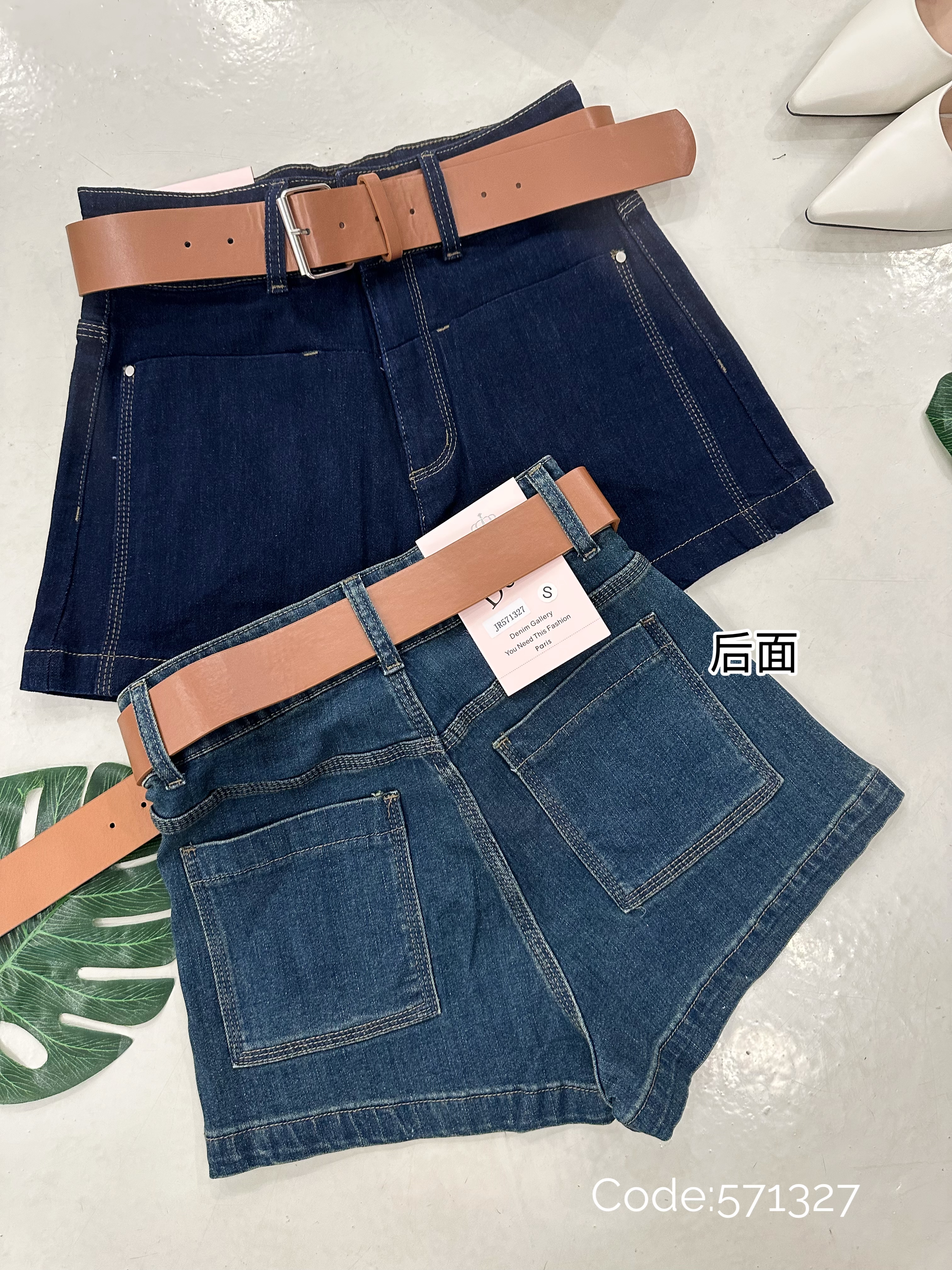 571327 PREMIUM JEANS SHORT PANT 高质量牛仔短裤