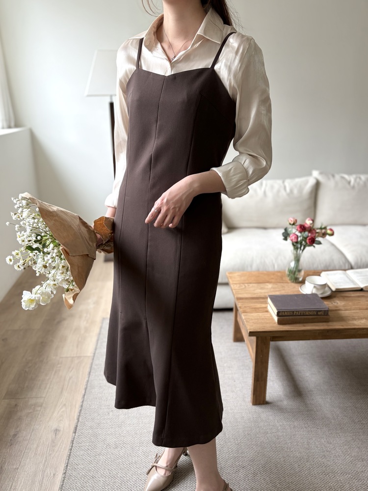 Contour Slip Dress (Brown)