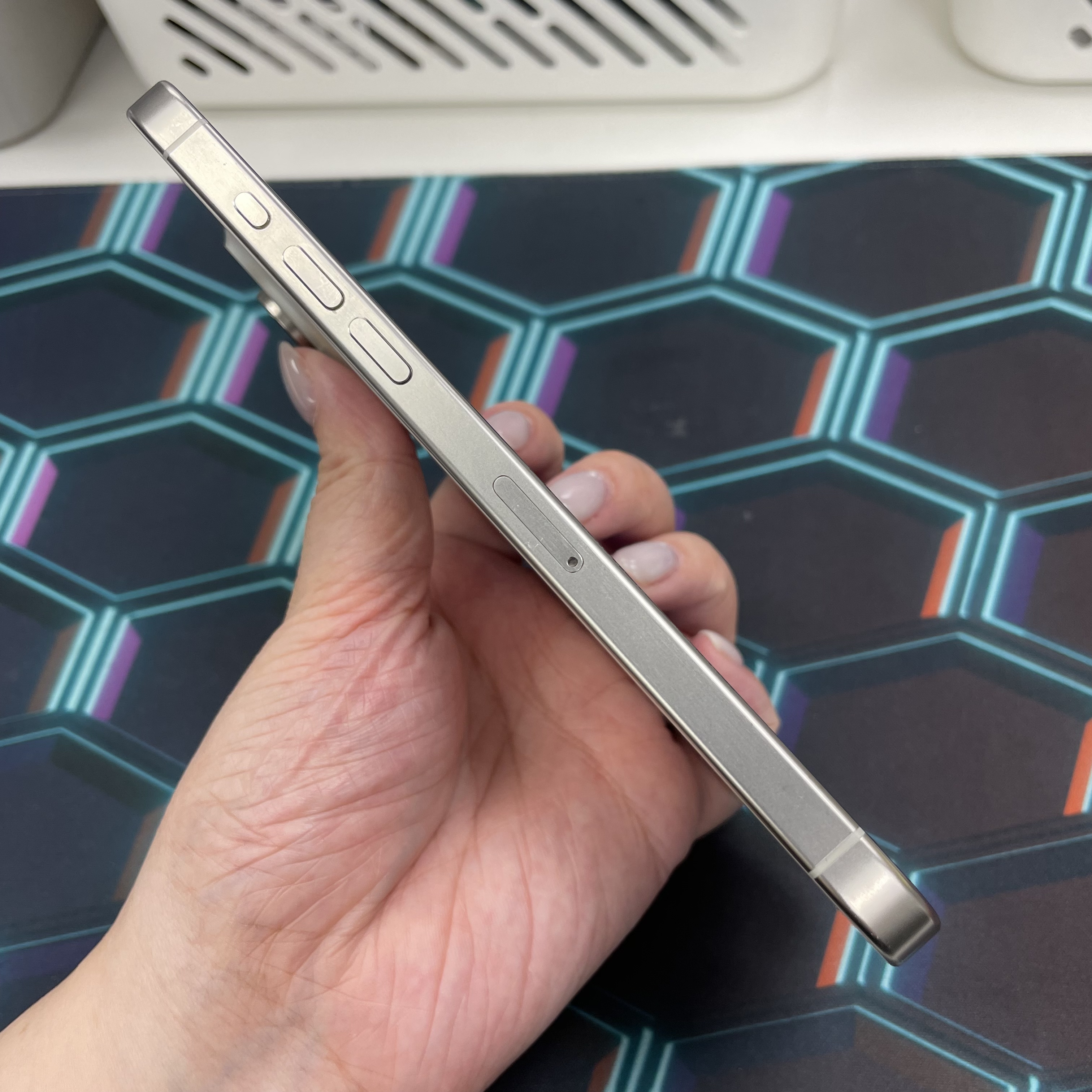 *6514 15 Pro max 完美機 256GB 電85 白色 white