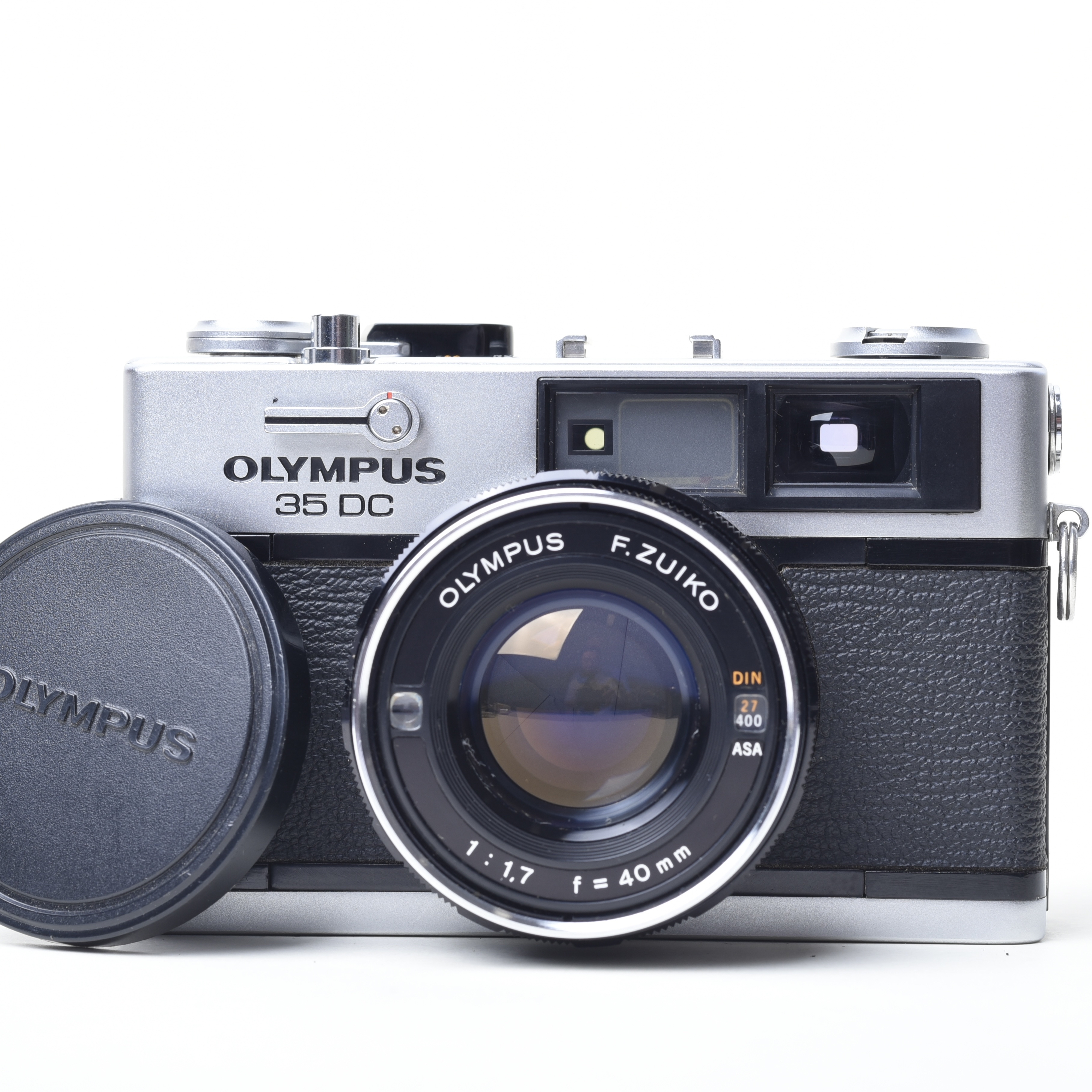 Olympus 35 DC ［旁軸菲林相機］跟原裝相機套