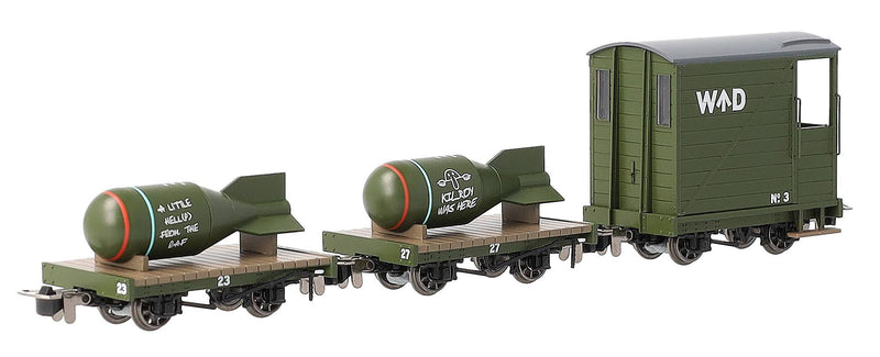 Rapido Trains 009 narrow gauge WD War Department Wagons Triple Pack & loco