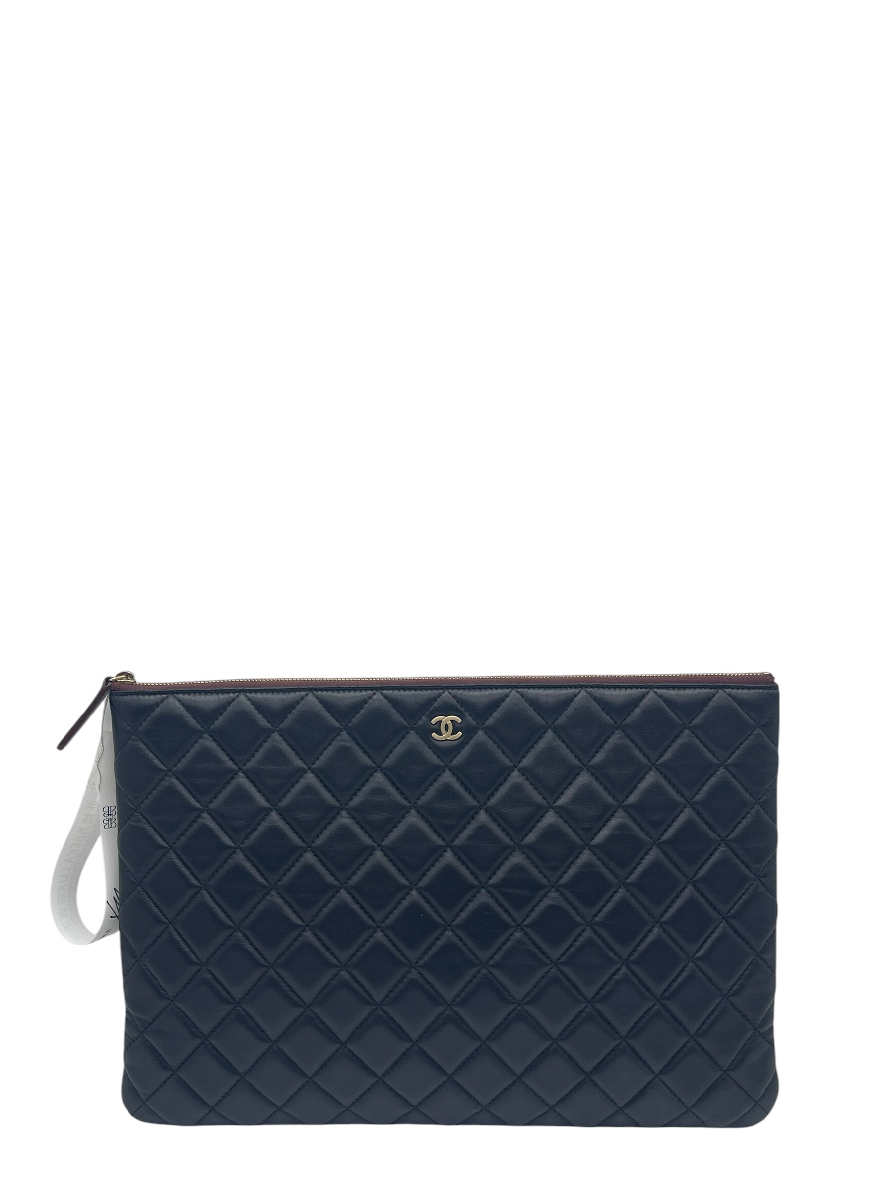 Pre-Owned CHANEL O Case Clutch / Product Code: 26061101