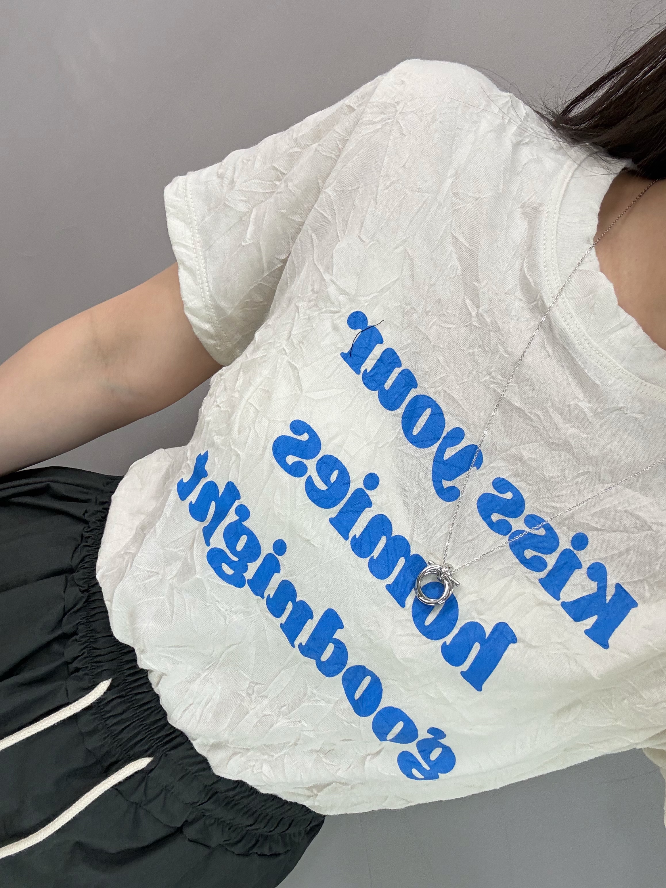 Z78 壓紋英文字Tee