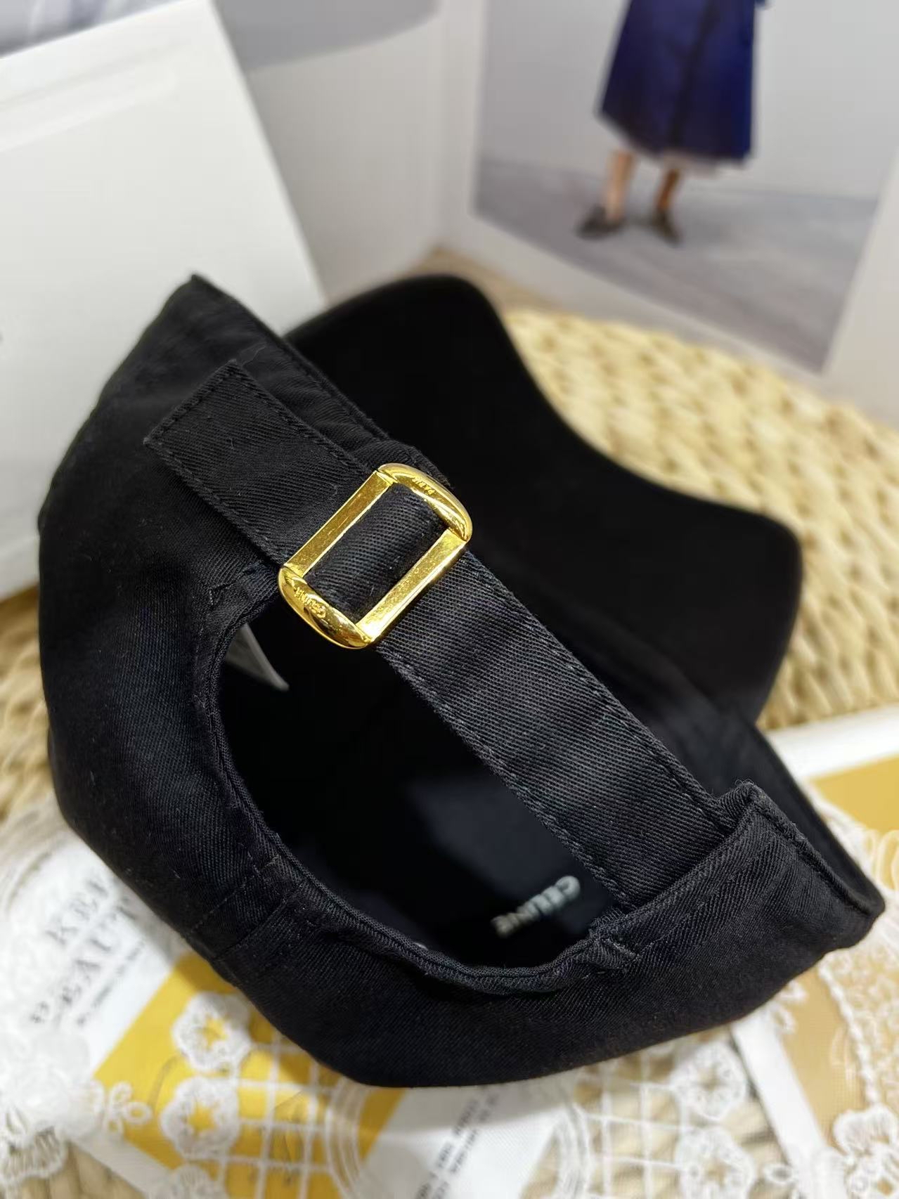 Celine 字母Logo刺繡棒球帽