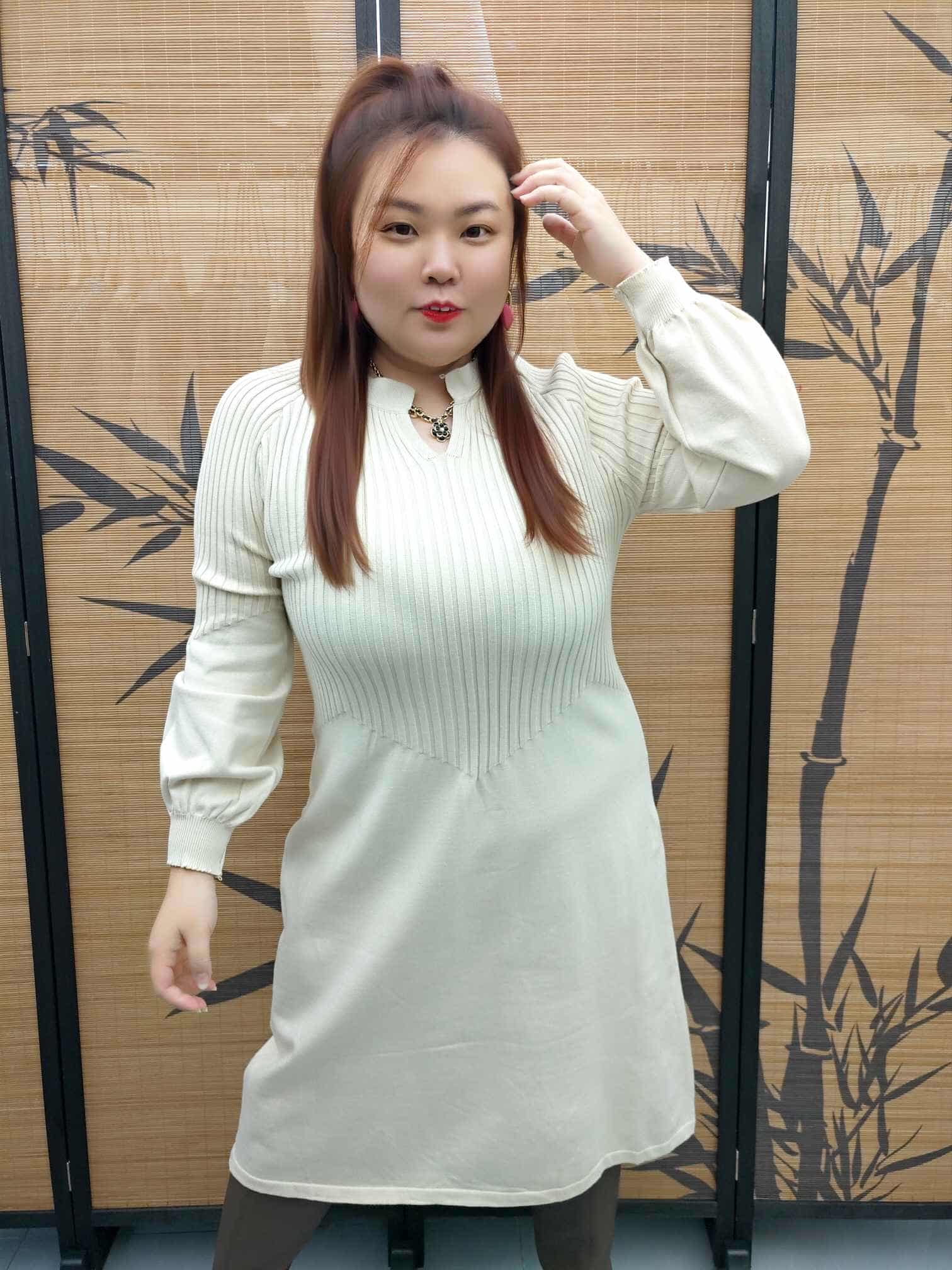 DDF10 2313 法式灯笼袖修身款针织连身裙