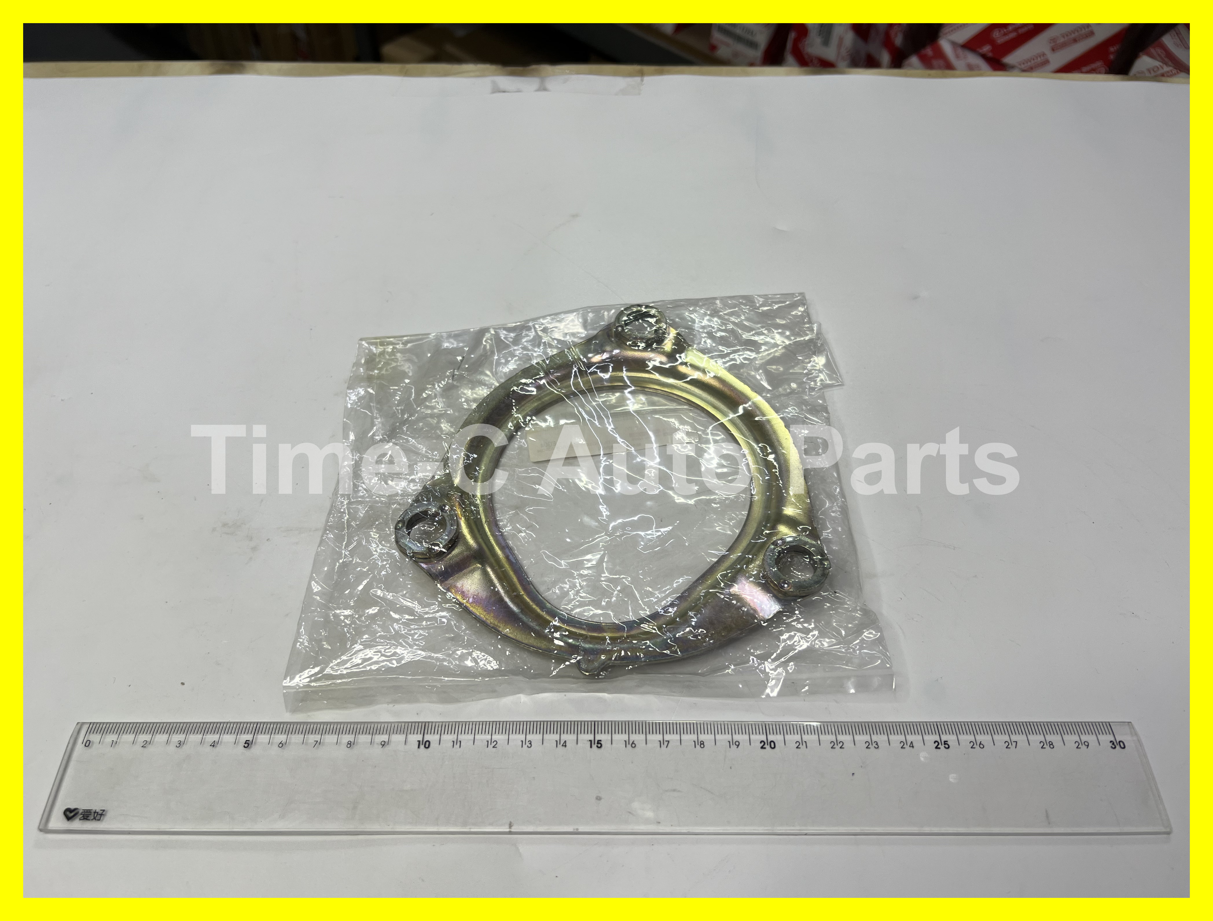 頭塔頂上墊片 48681-28020 - Toyota Estima 50系