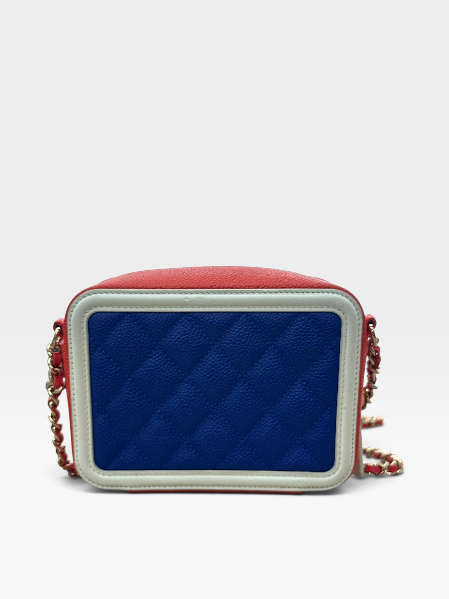 Pre-owned CHANEL CC Filigree Camera Bag / Product Code: 083106