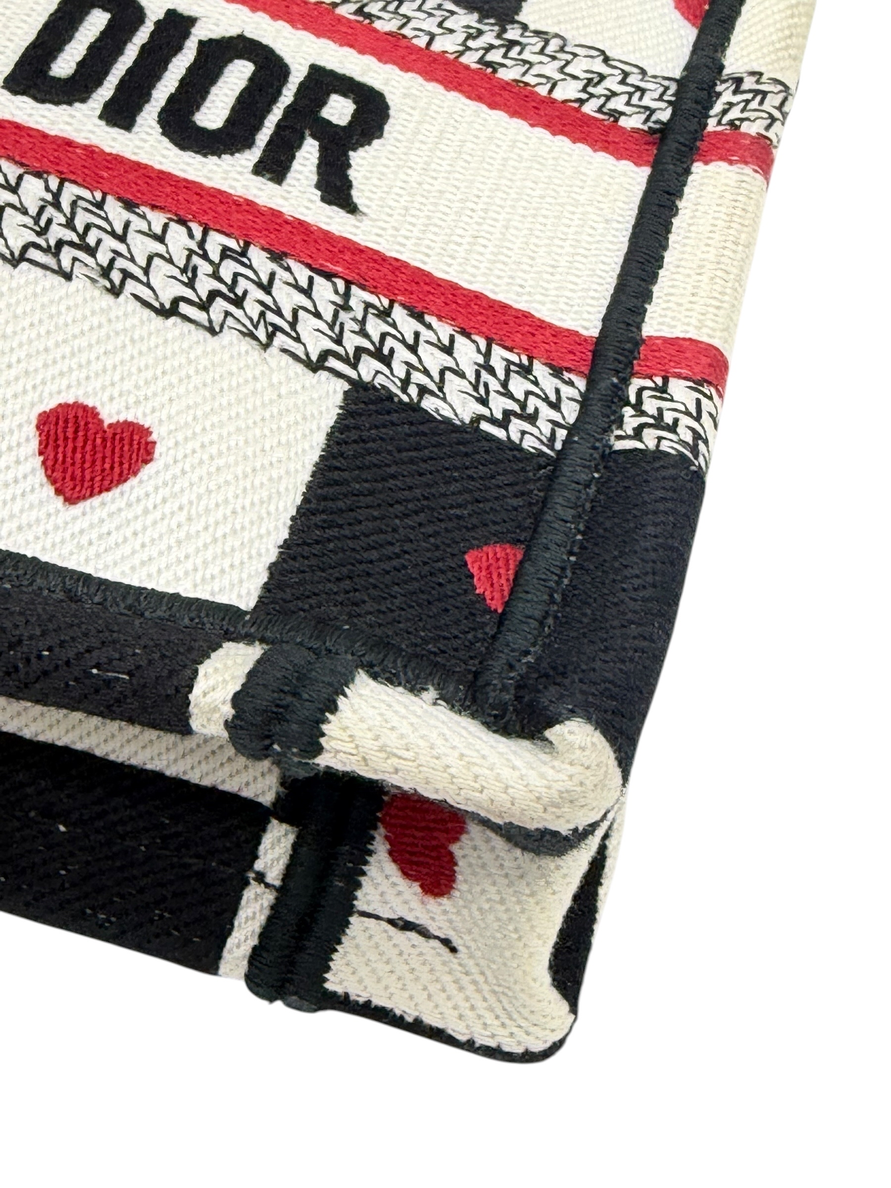 Pre-Owned DIOR Mini Book Tote / Product Code: 26053001