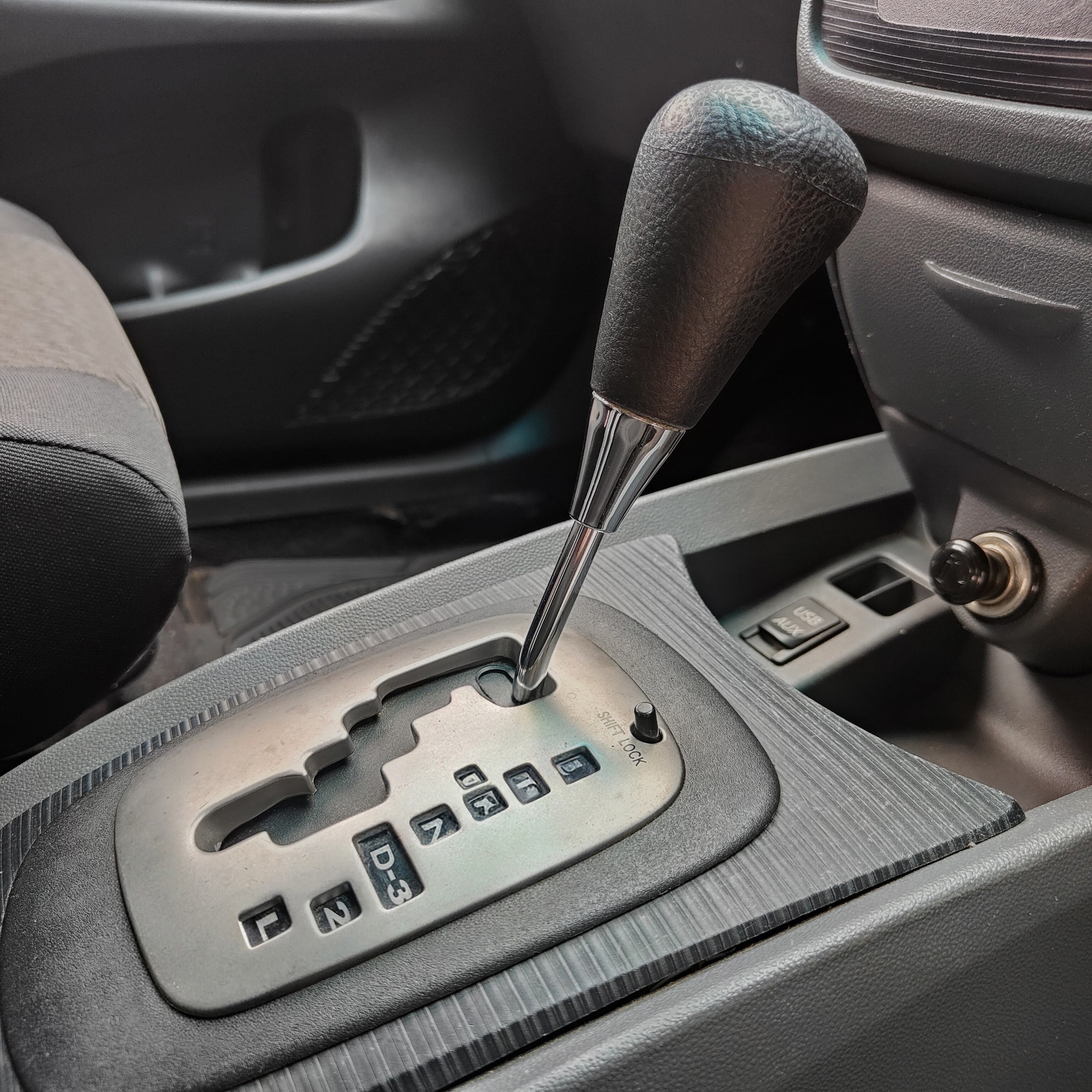 2012 TOYOTA AVANZA 1.5 G 