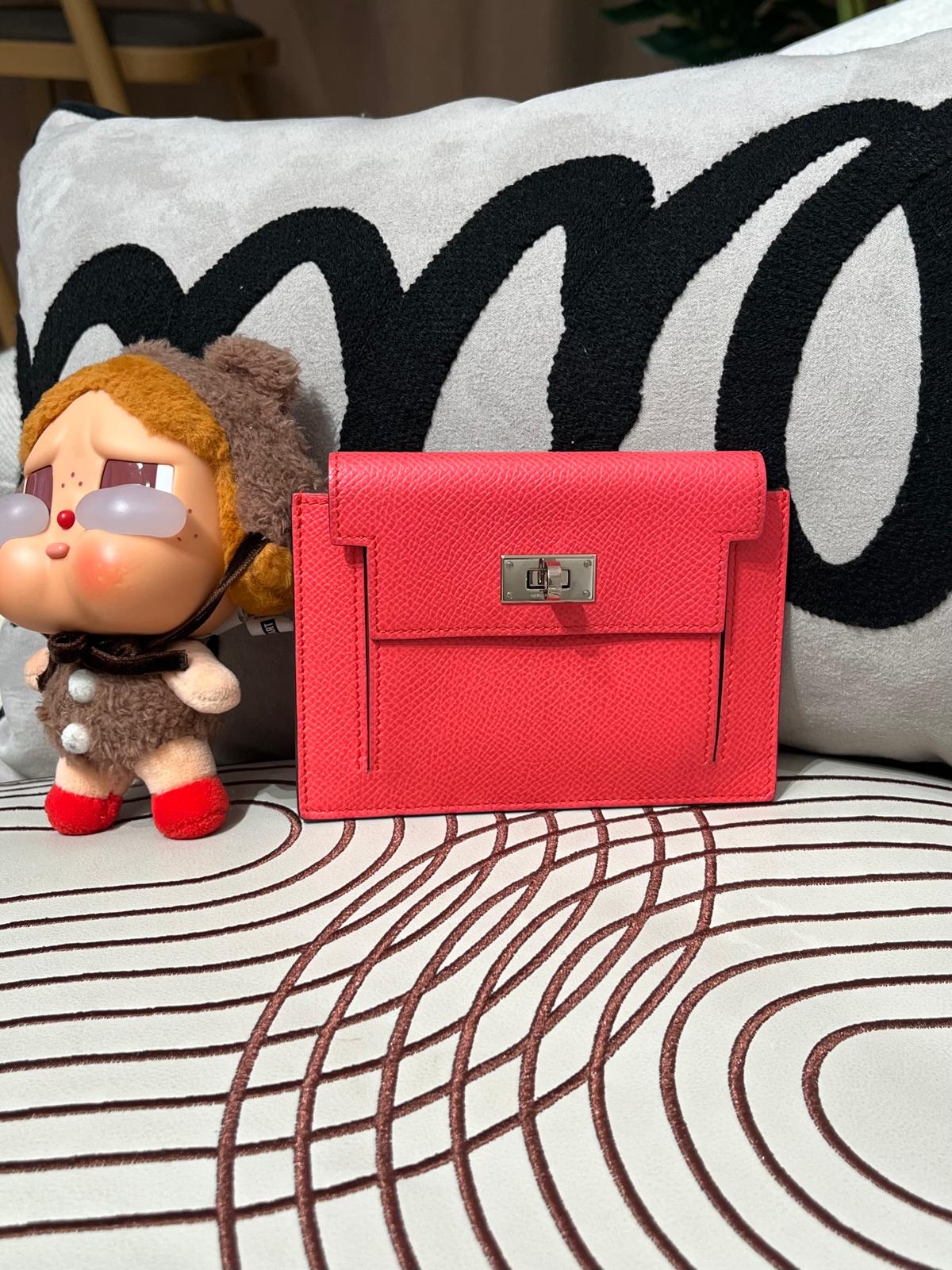 Hermes Kelly Pocket Stamp 100%Authentic,98%new