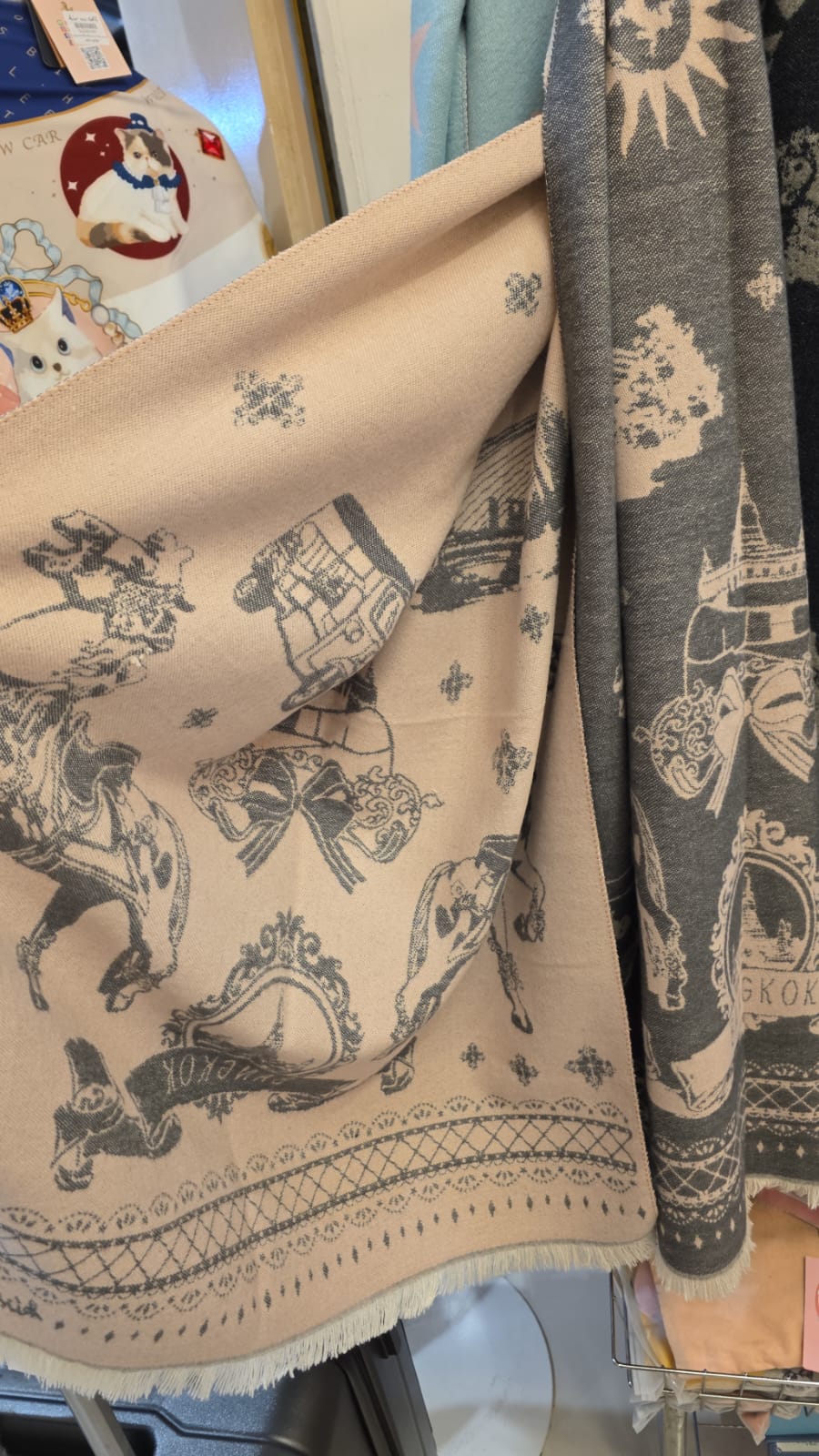 kiss me doll 雙面木馬 灰