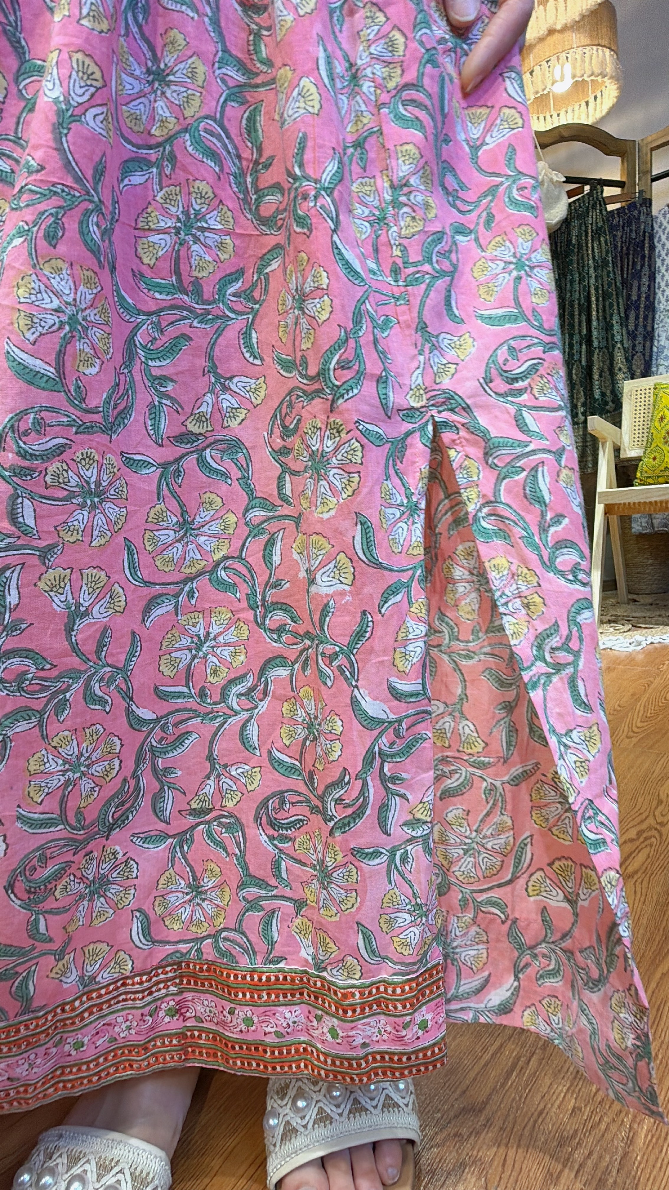2343 Pink Floral Block Print SL OP 48"