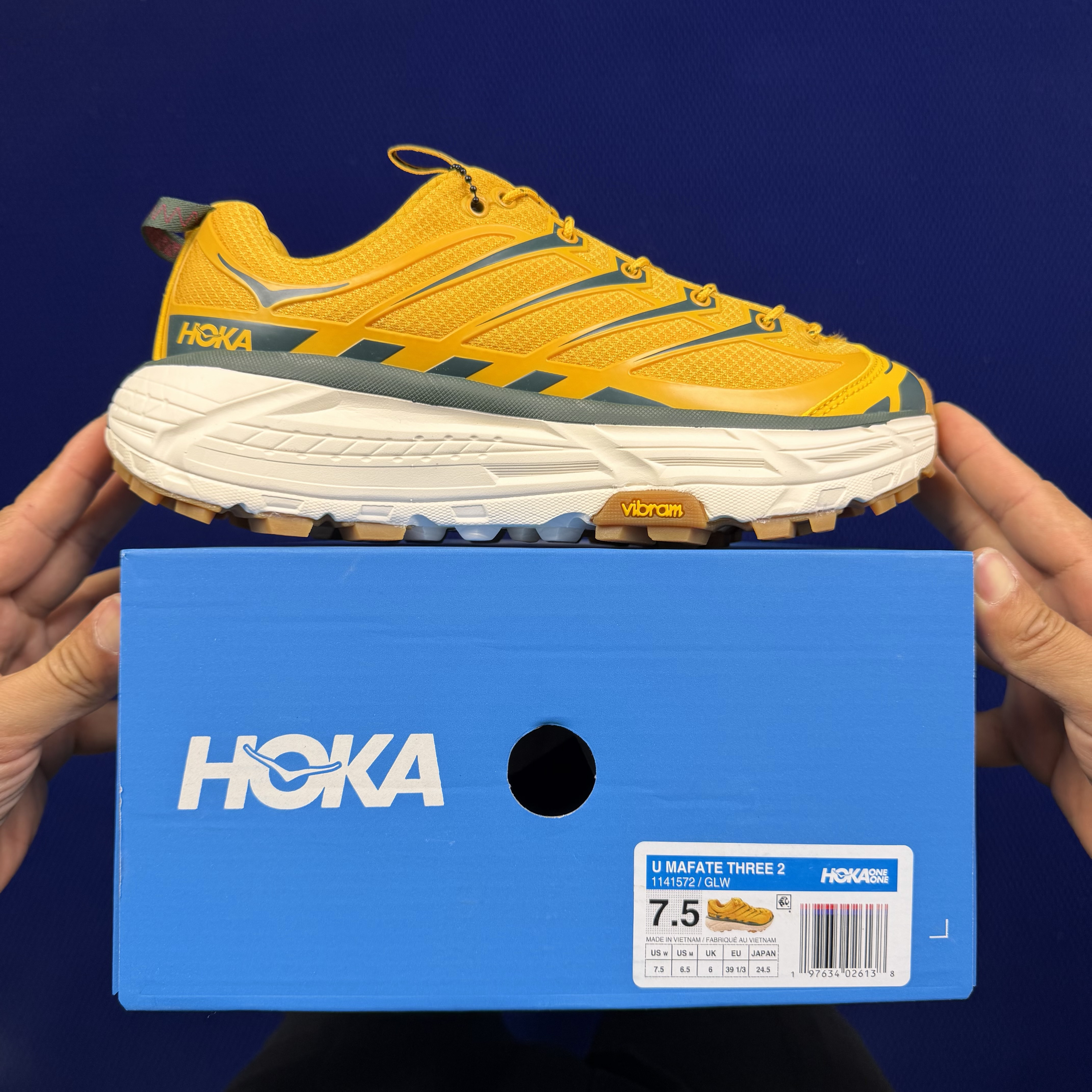 Hoka One One Mafate Three 2 