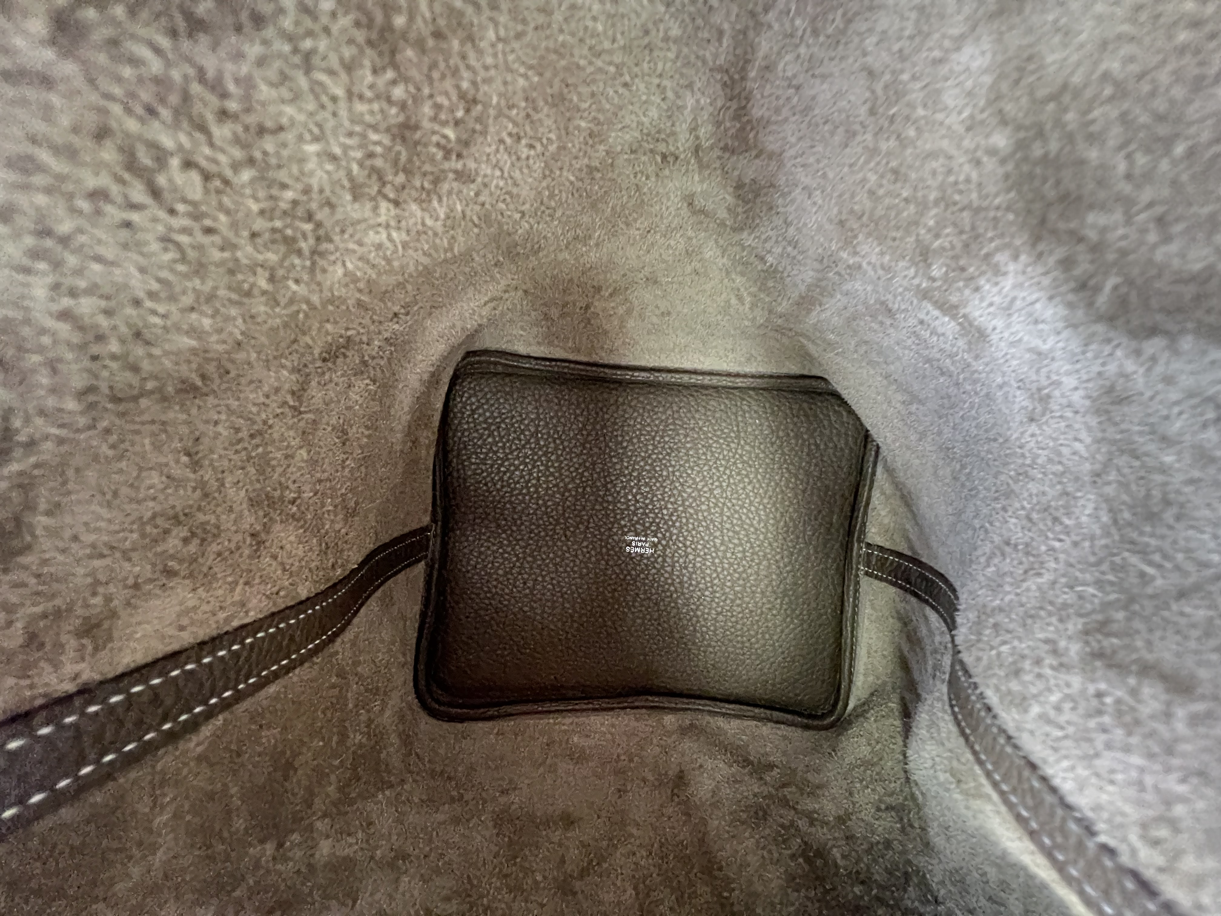 Pre-Owned HERMÉS P22 Stmap D / Product Code: 26051916