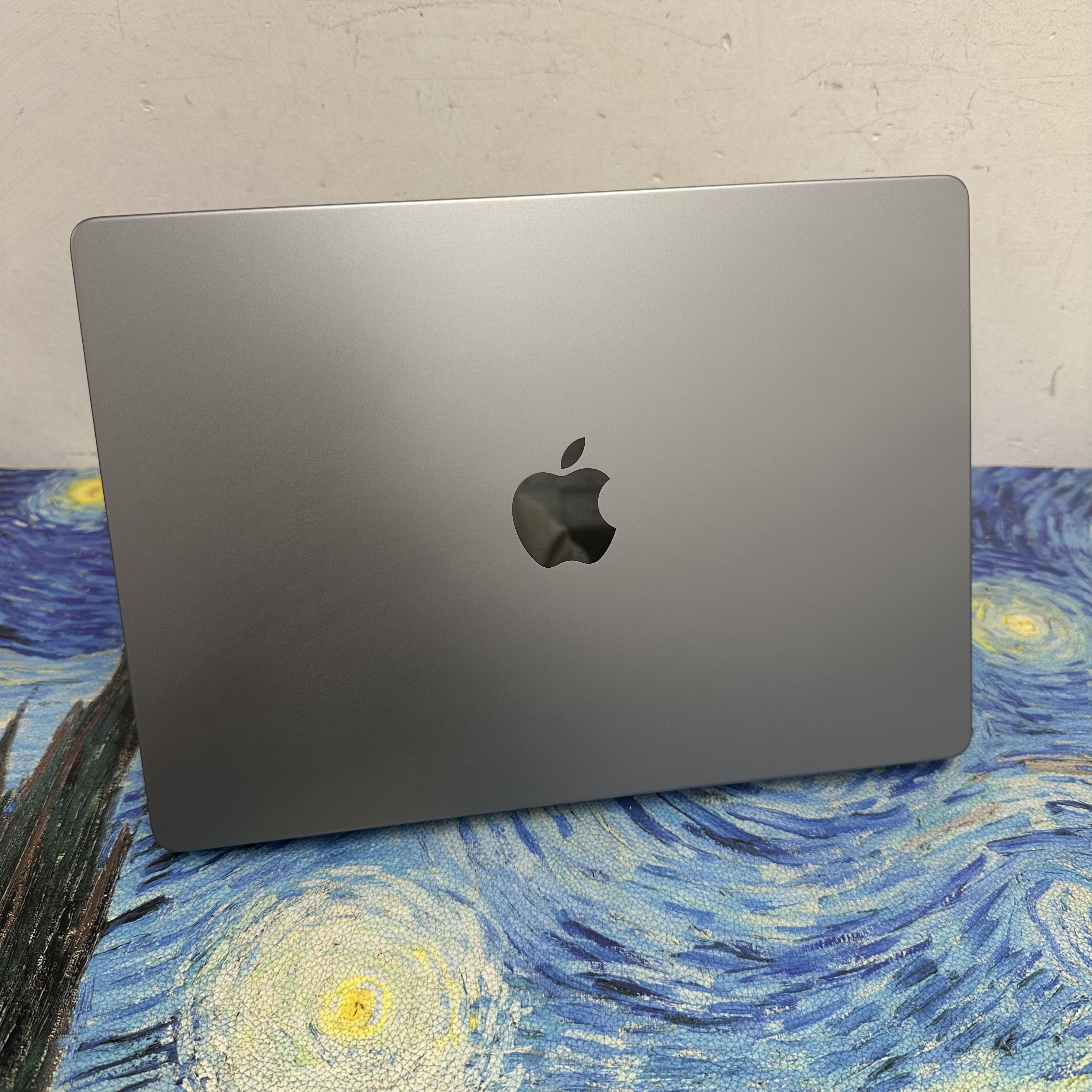 #5960 APPLE  MacBook M2 Pro 2022/M2 Pro CPU/16GB Ram/1TB SSD/19核心GPU/Liquid Retina XDR Mon/14寸/黑色/ Gaming Laptop/ Notebook / YouTube/ Netflix 