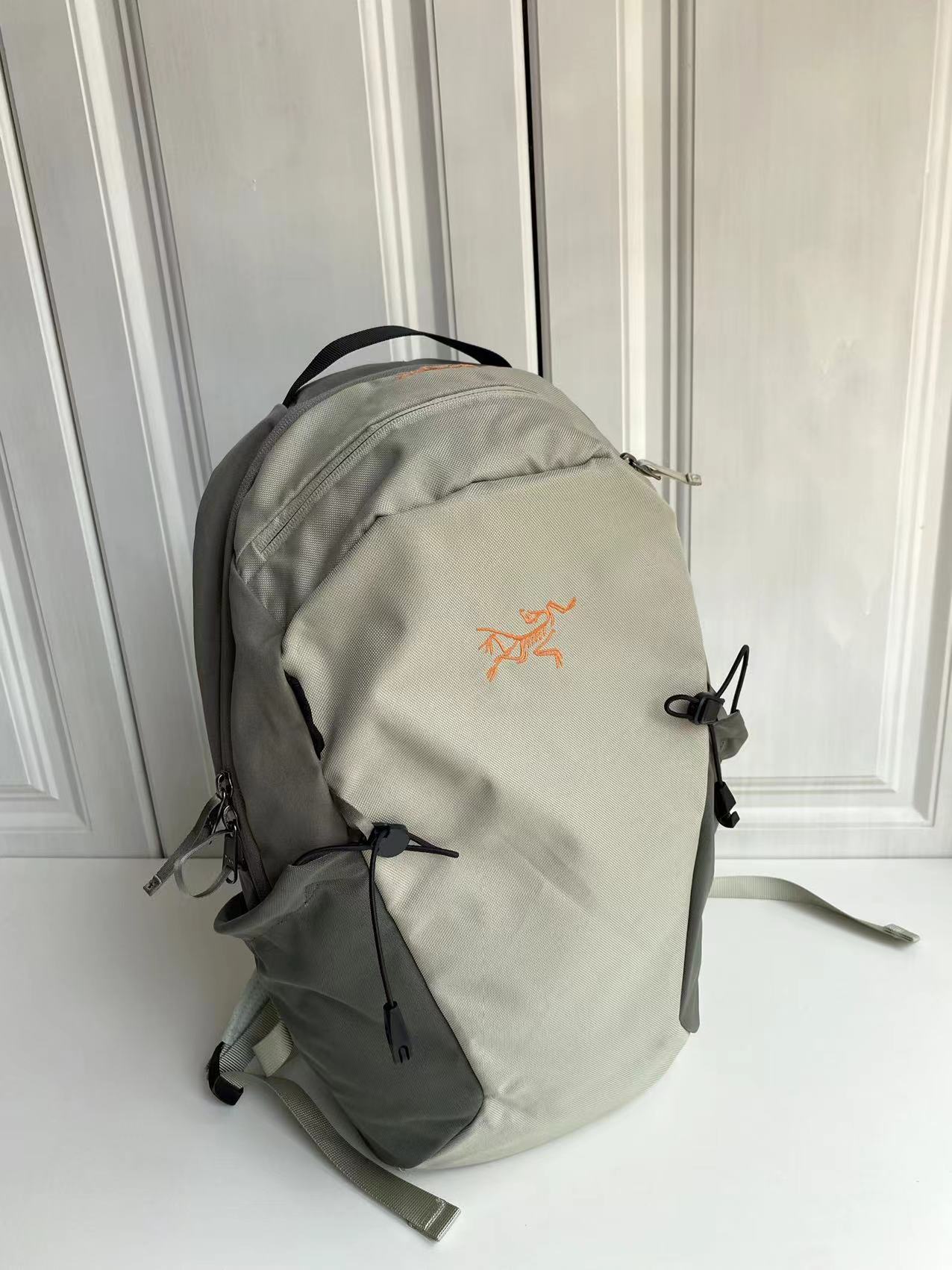 Arc'teryx Mantis 16L Backpack