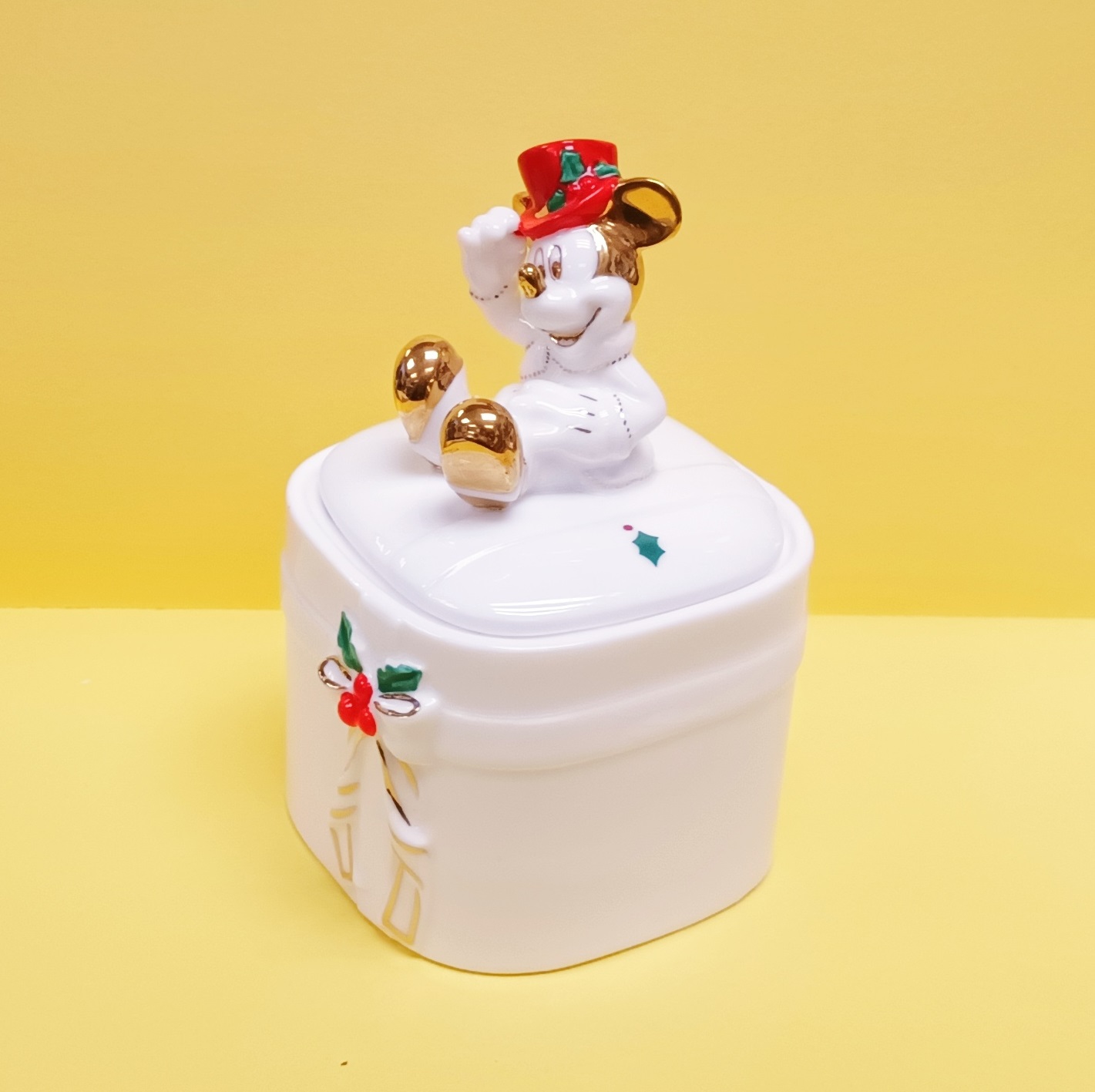 XMAS COVERED BOX 聖誕風格設計有蓋收纳瓷器 Mickey Mouse    (KD-32)