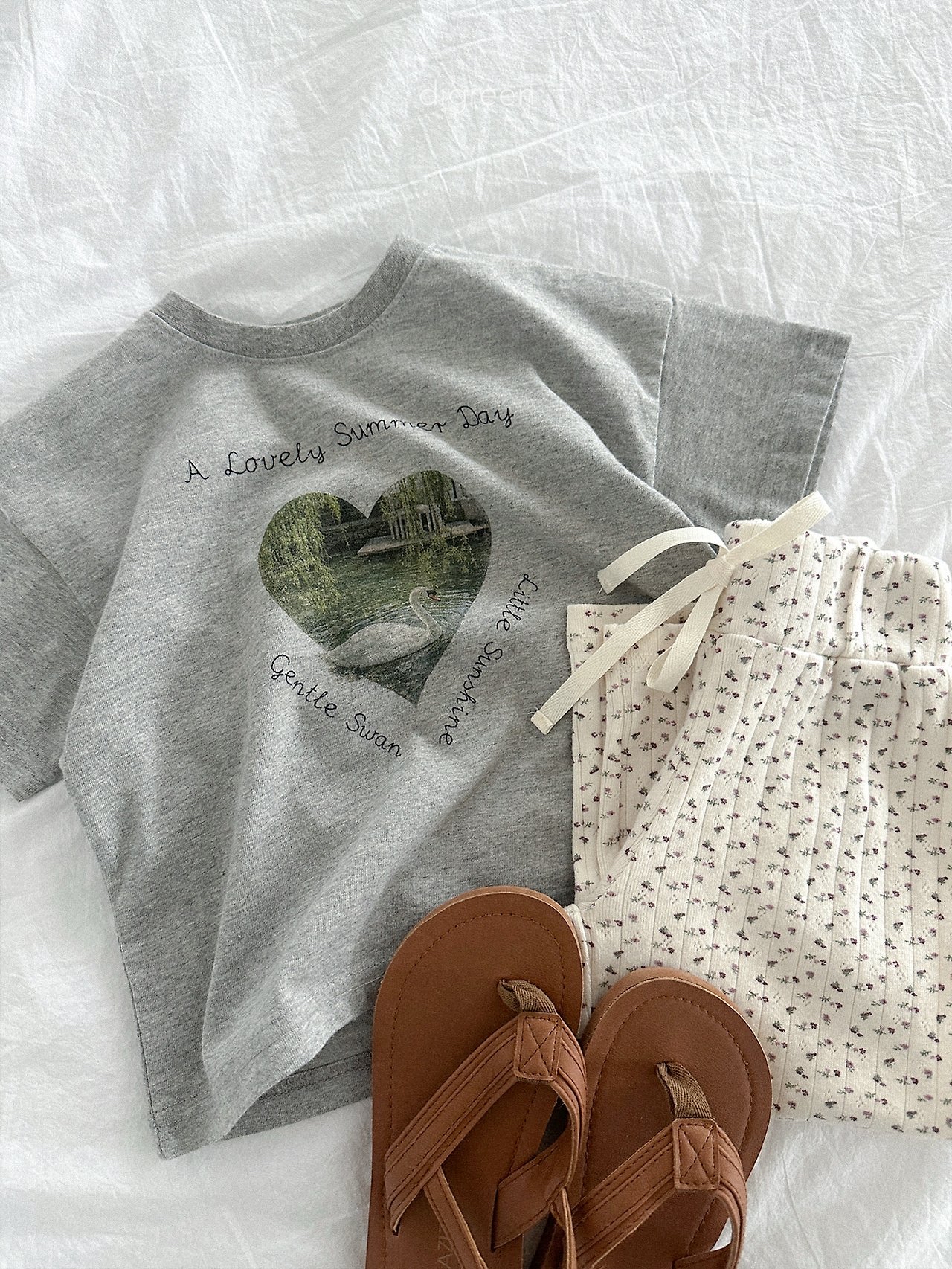Digreen | Heart couple T (Grey / White)