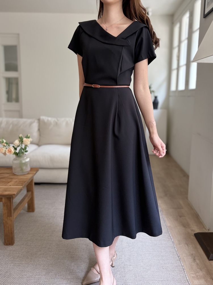 Sailor Collar Belted Dress (Black)