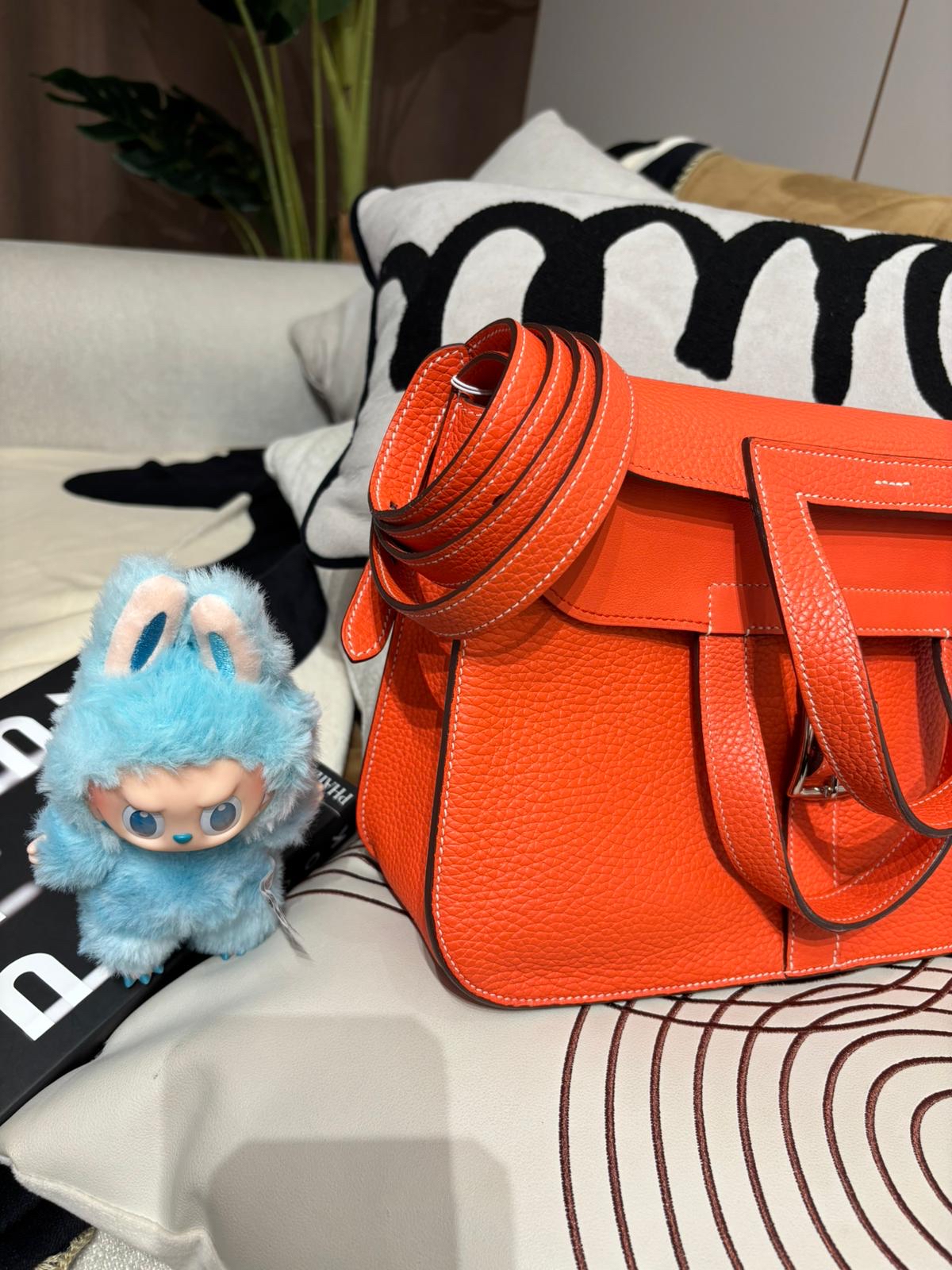 Hermes Halzan 31, 100%Authentic,98%new ✅dust bag✅box 