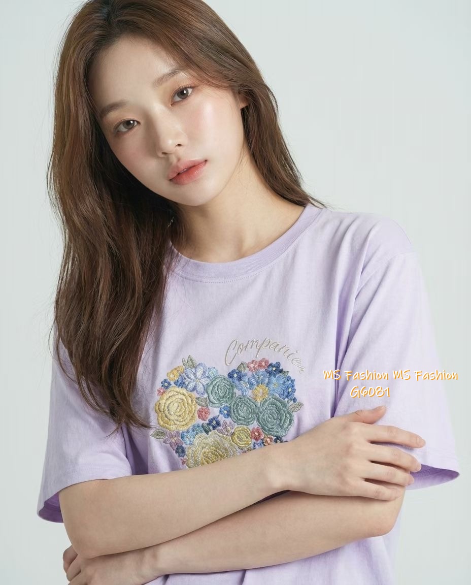 G6081 韓國🇰🇷靚色心型花花圖案top