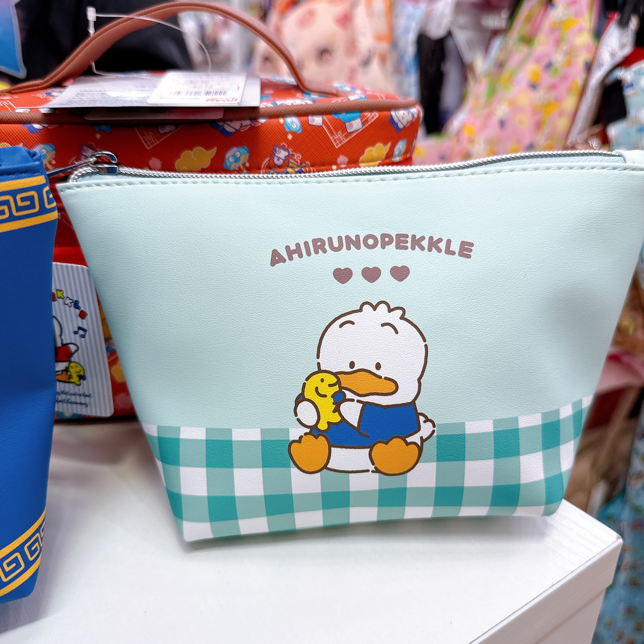 日本直送本店獨家發售Sanrio水怪 pc  星之卡比化妝袋 銀包