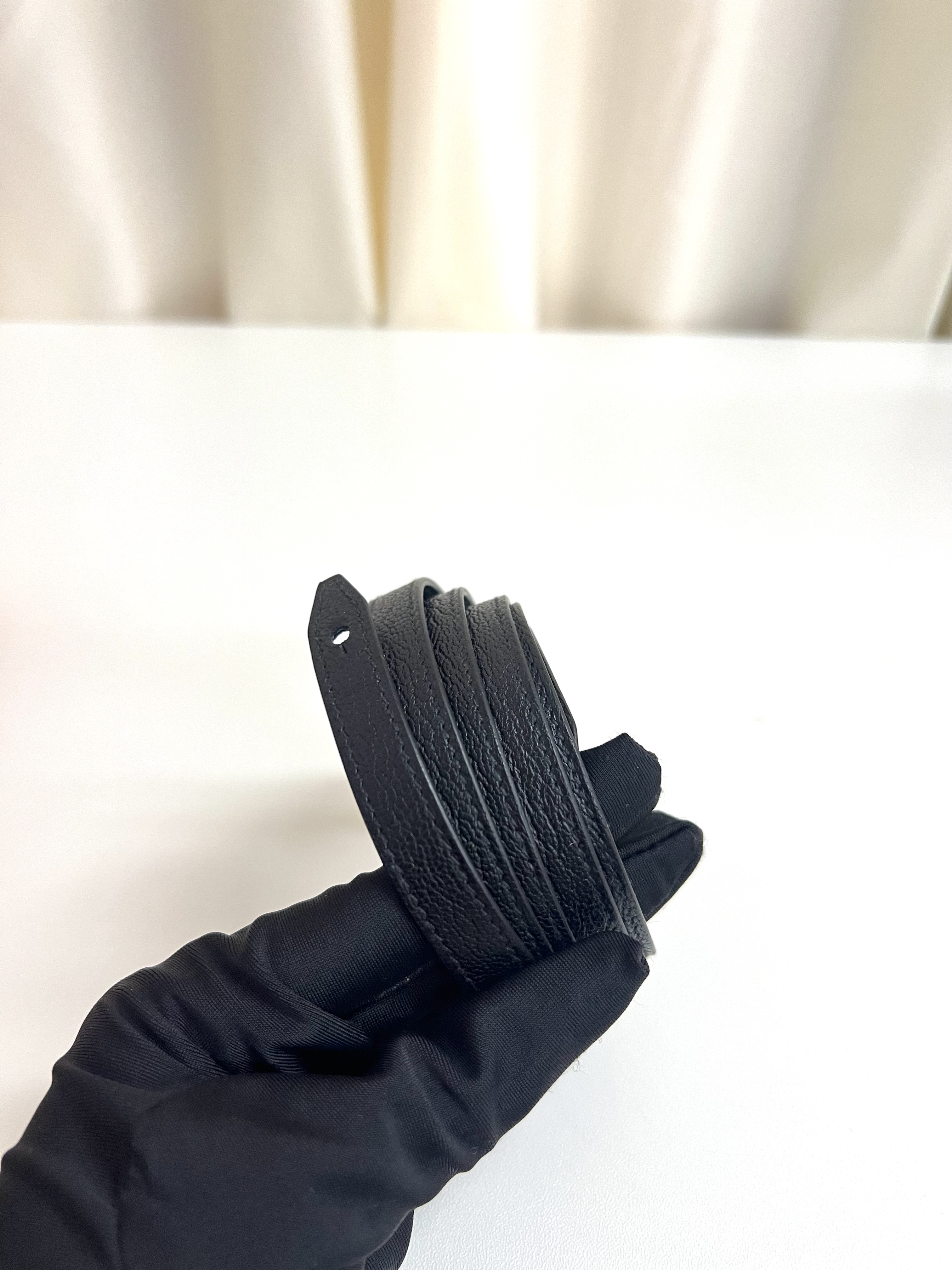 Pre-owned Hermès Chevre Mysore Clic 16 wallet/ Stamp Z/ Product Code: 26013002