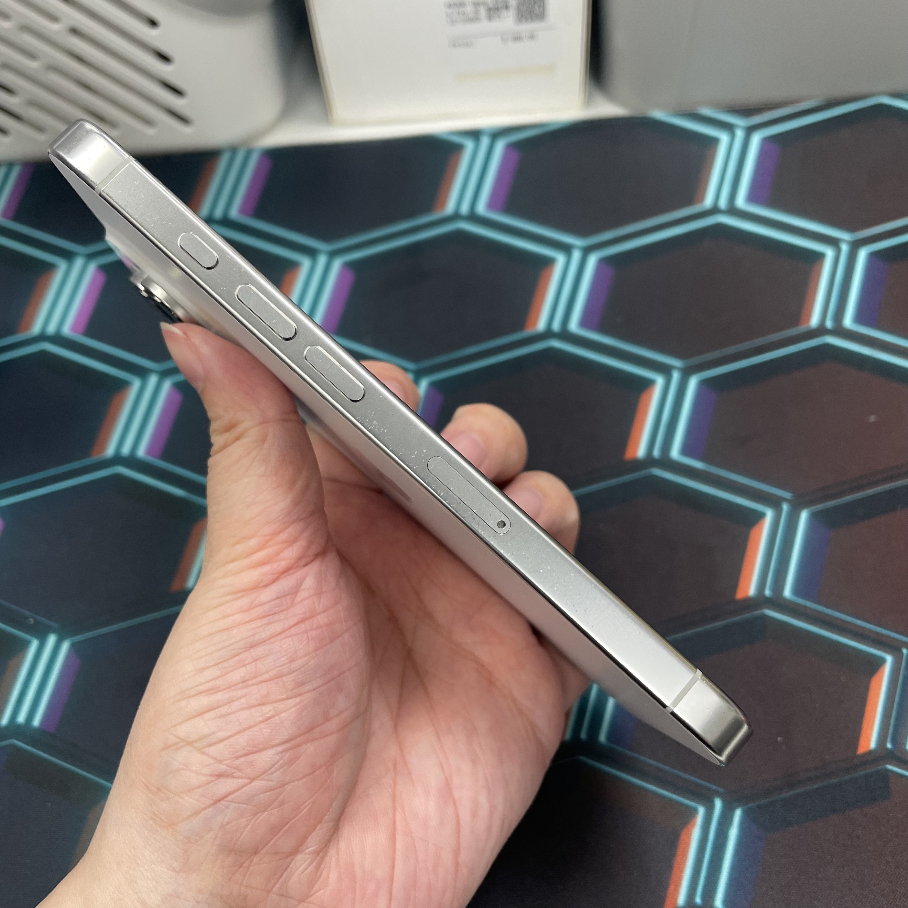 *6327 16 pro 勁靚機 256GB 電96 白色 white