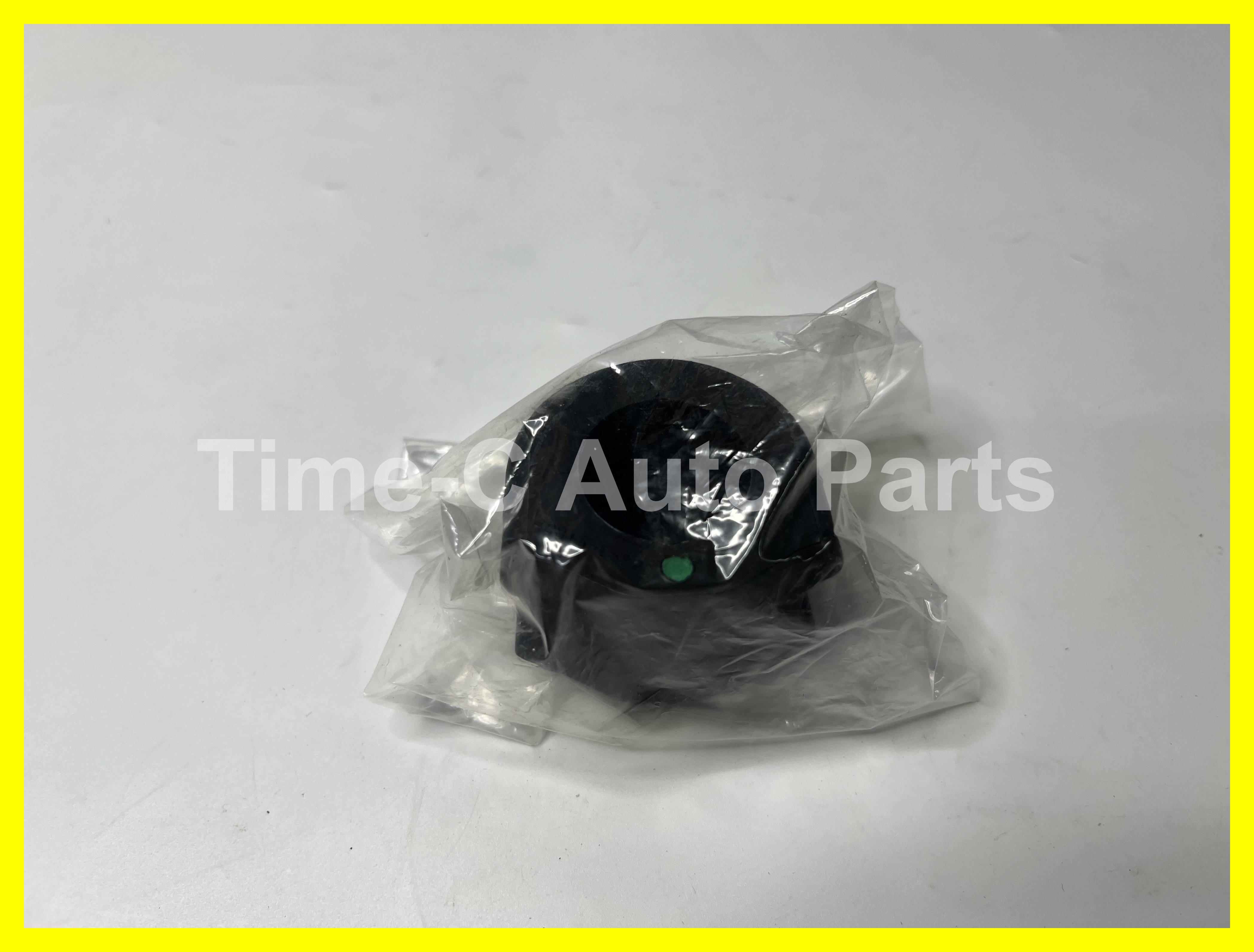 蝦蘇膠 48815-26390 - Toyota Hiace